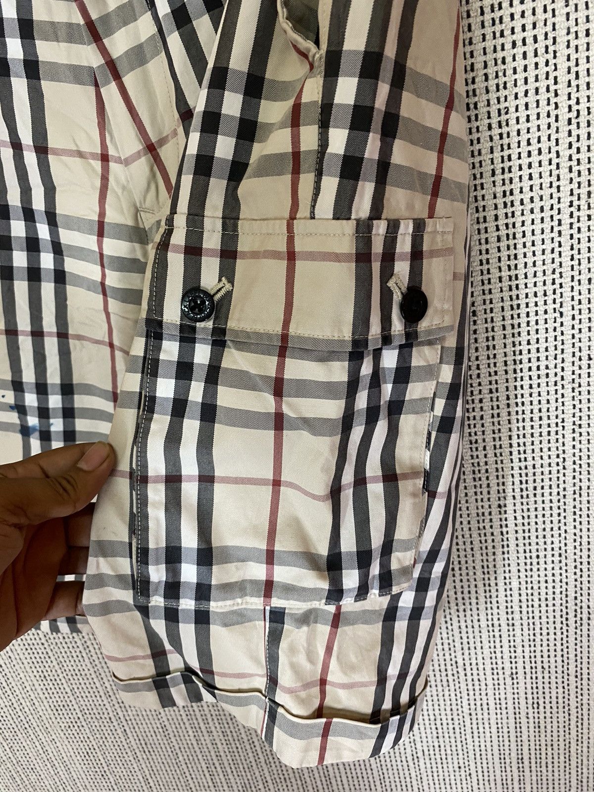 Burberry ‼️BURBERRY BLACK LABEL CARGO SHORT PANT NOVACHECK SPLITCOLOUR Size US 32 / EU 48 - 4 Thumbnail