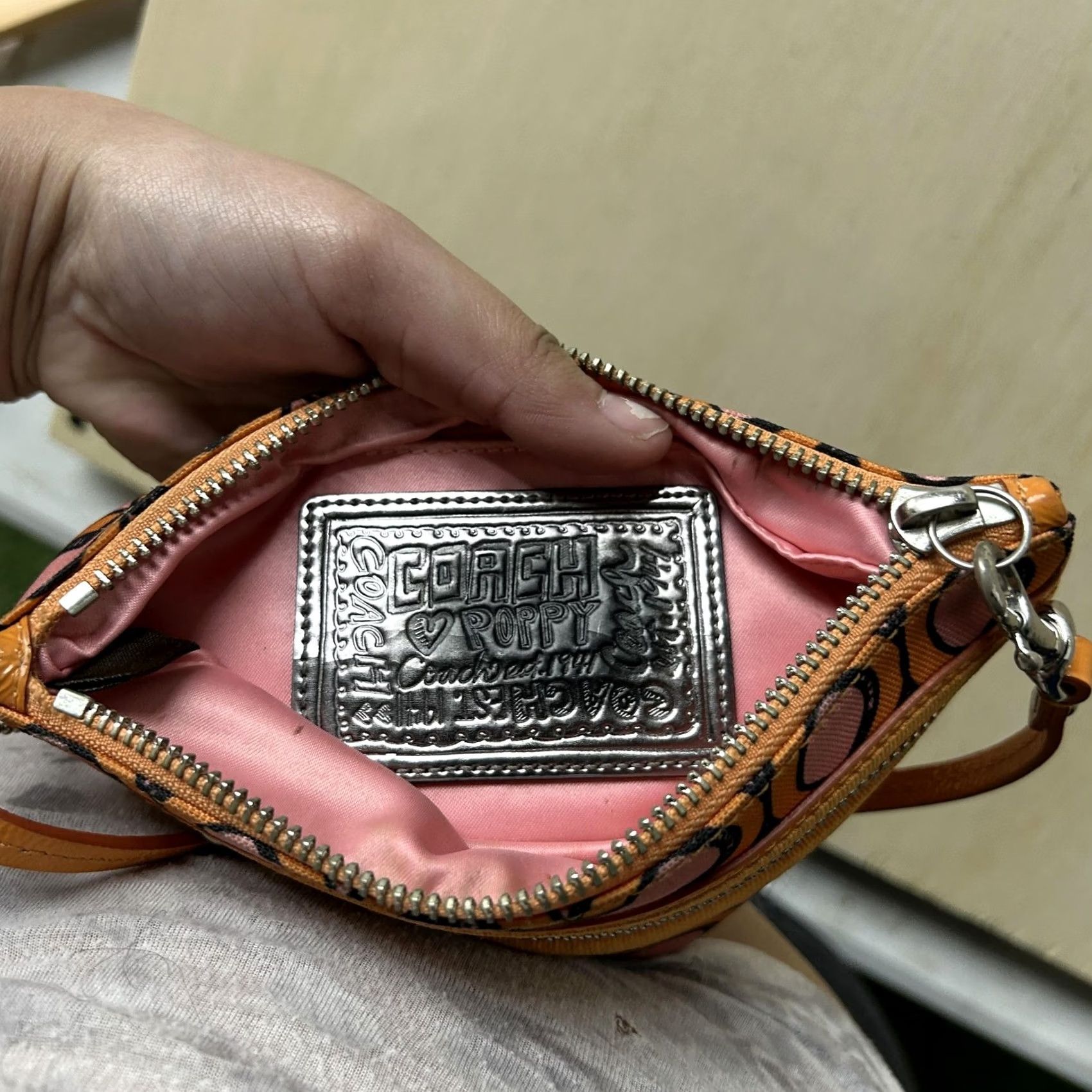 Coach VINTAGE? No. Size ONE SIZE - 4 Thumbnail