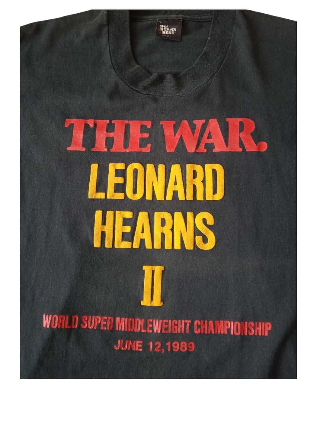 Vintage Vintage 80s Sugar Ray vs Hitman Hearns 2 T-Shirt Size US XL / EU 56 / 4 - 4 Thumbnail