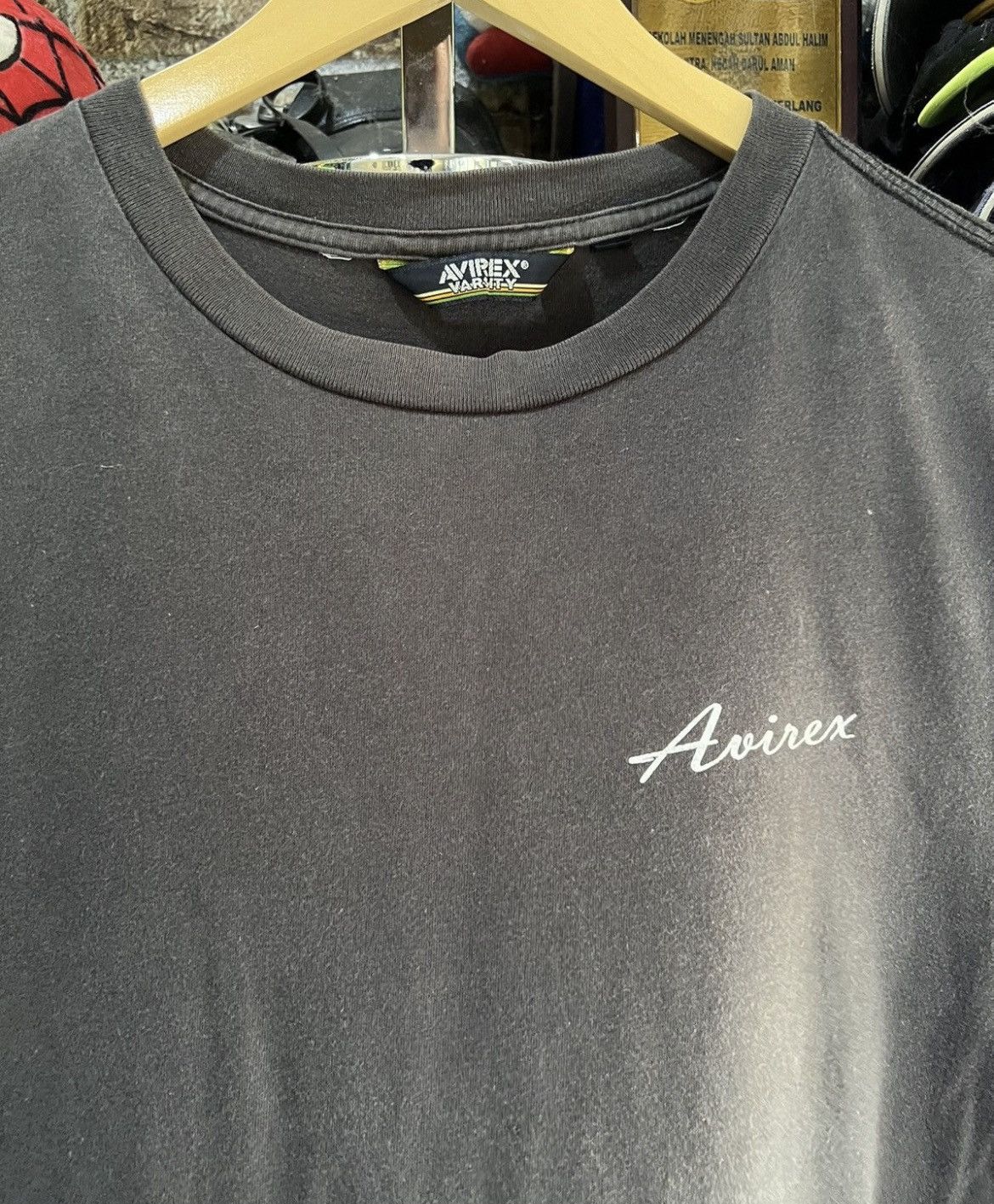 Avirex 🔥Rare Avirex Varsity Sukajan Tiger Tees Size US M / EU 48-50 / 2 - 7 Thumbnail