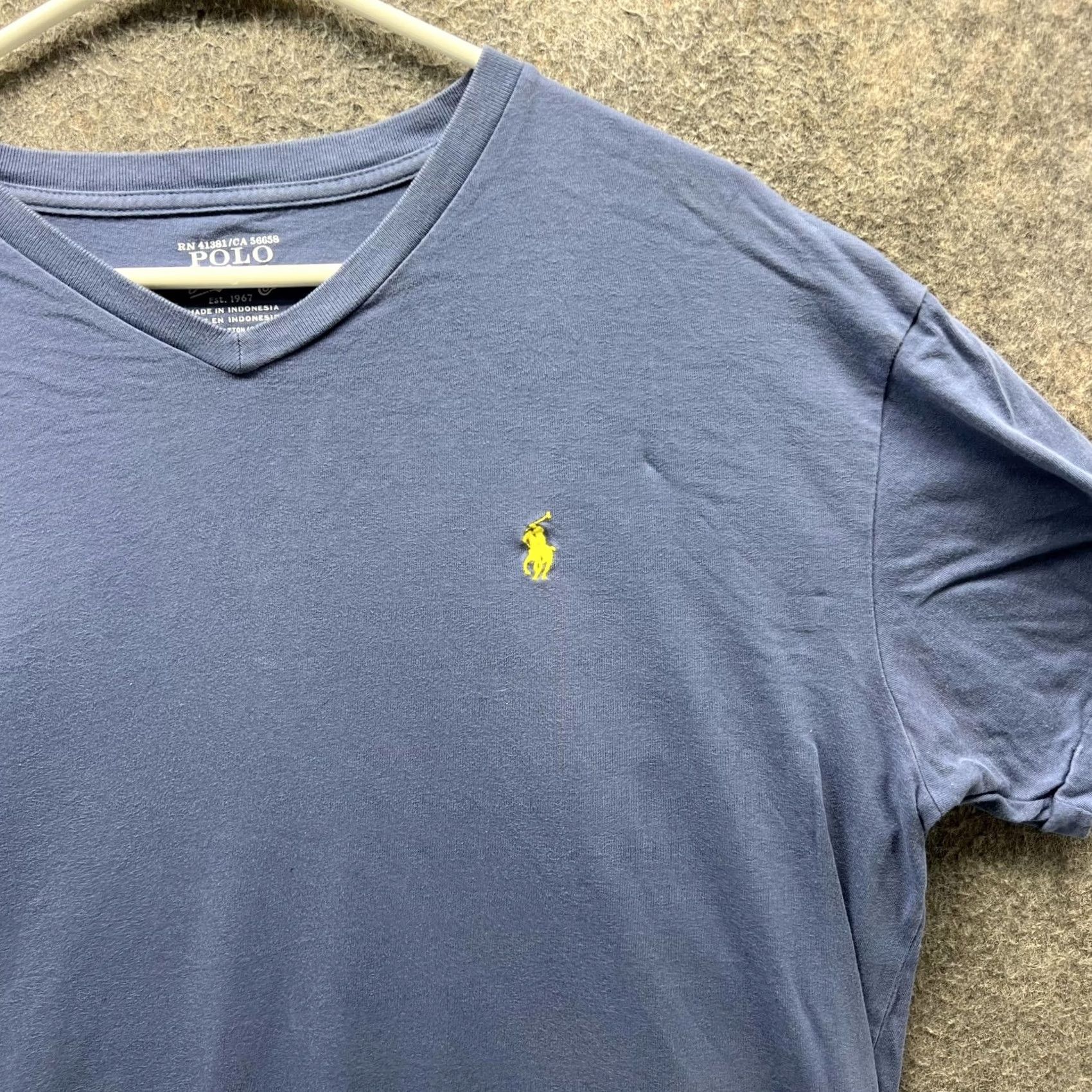 Polo Ralph Lauren Polo Ralph Lauren Shirt Mens Medium Blue V-Neck Yellow Pony Logo Cotton Casual Shirts T-Shirt Short Sleeve Size US M / EU 48-50 / 2 - 3 Thumbnail