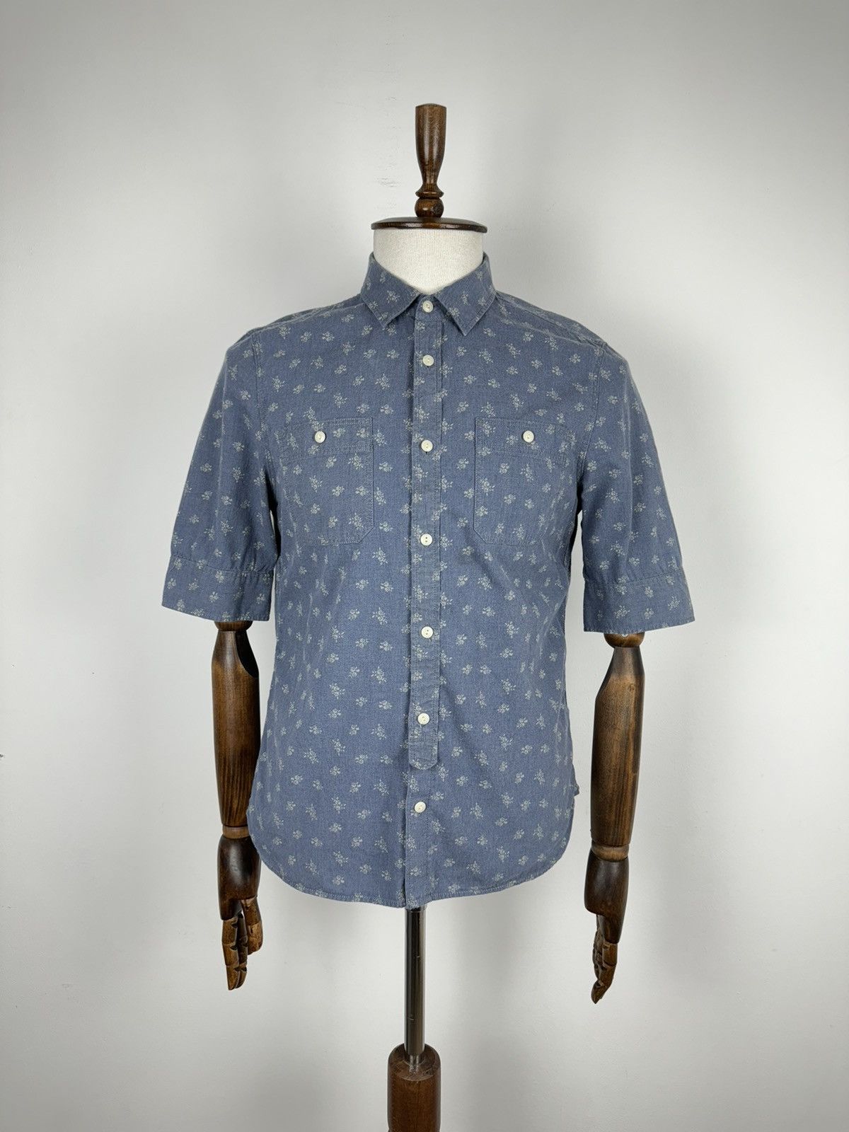 Allsaints Men’s Allsaints Shimane Short Sleeve Shirt size M Size US M / EU 48-50 / 2 - 1 Thumbnail