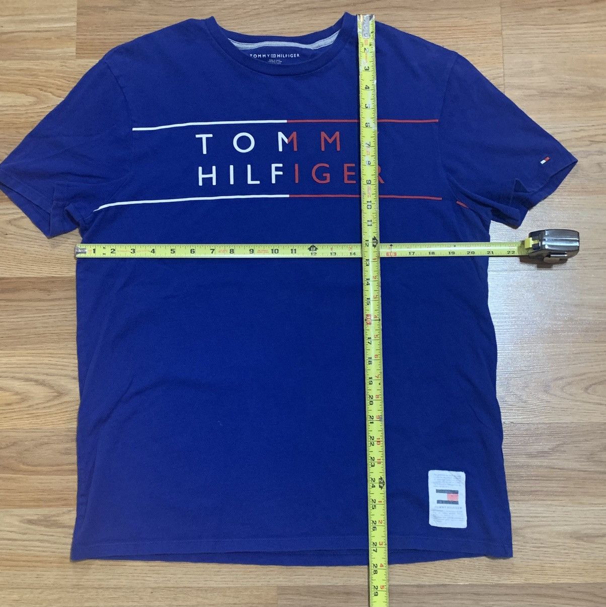 Tommy Hilfiger Sz L- Tommy Hilfiger Tee Size US L / EU 52-54 / 3 - 2 Thumbnail