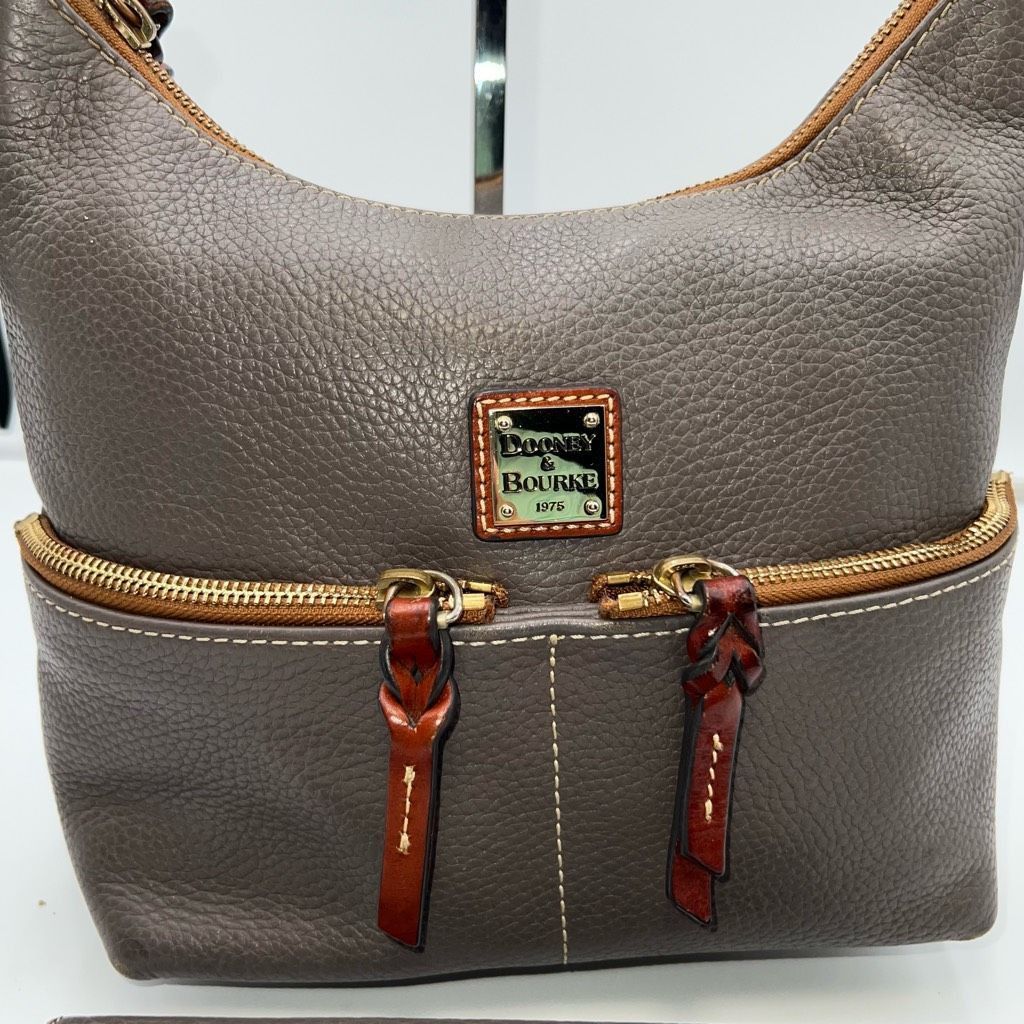 Dooney & Bourke Dooney & Bourke Pebble Grain Zipper Pocket Sac with matching Wallet Size ONE SIZE - 3 Thumbnail