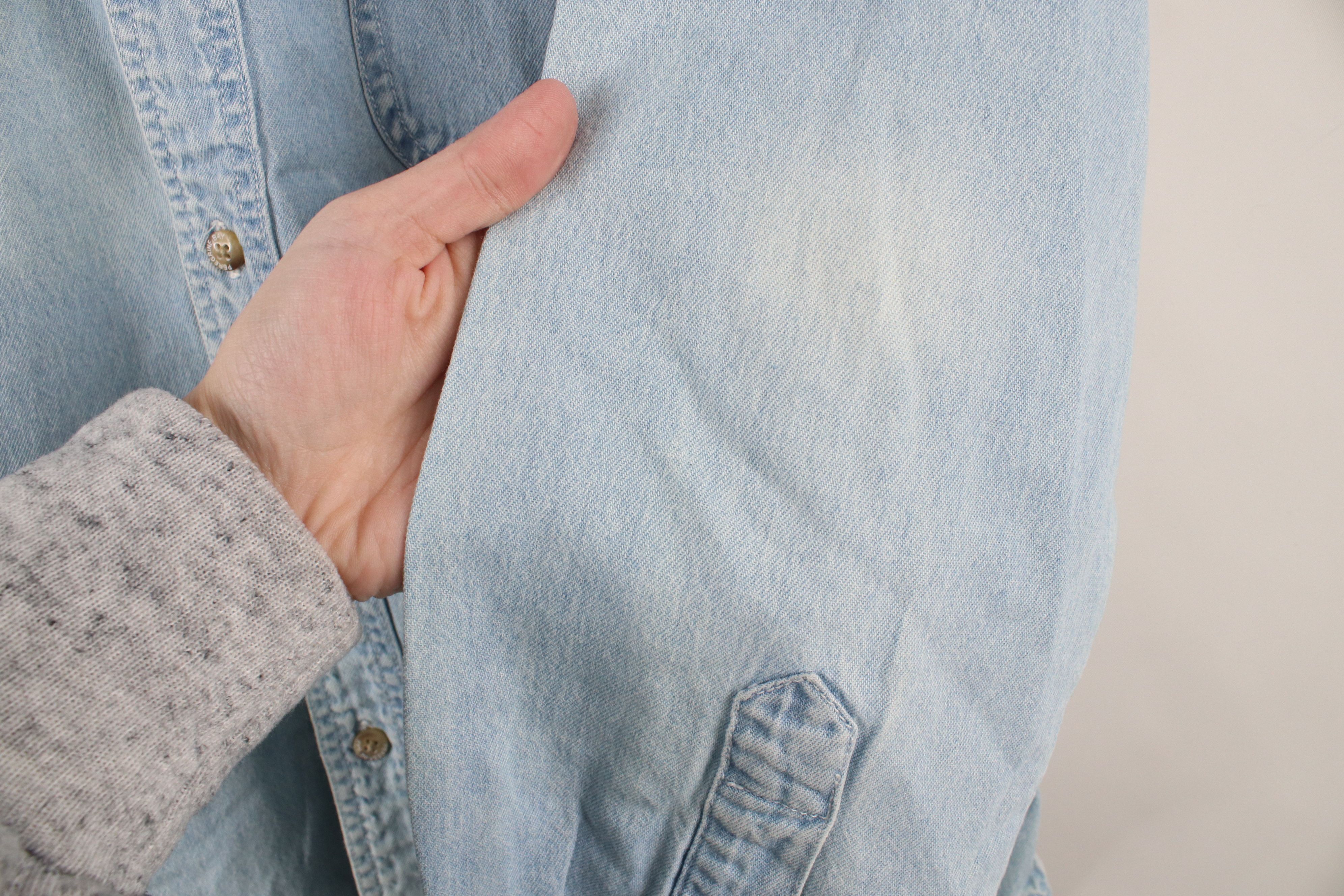 Vintage Vintage 90s Streetwear Cat Kitten Denim Jean Button Shirt Size L / US 10 / IT 46 - 8 Thumbnail