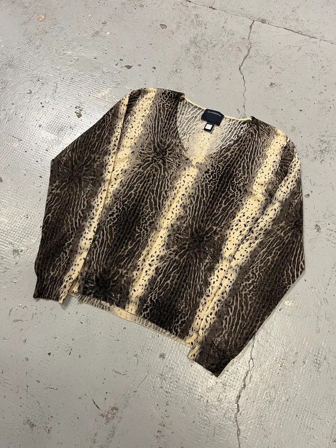 Roberto Cavalli 2000s Roberto Cavalli Leopard Beige Knit V Neck Sweater Size US S / EU 44-46 / 1 - 4 Thumbnail