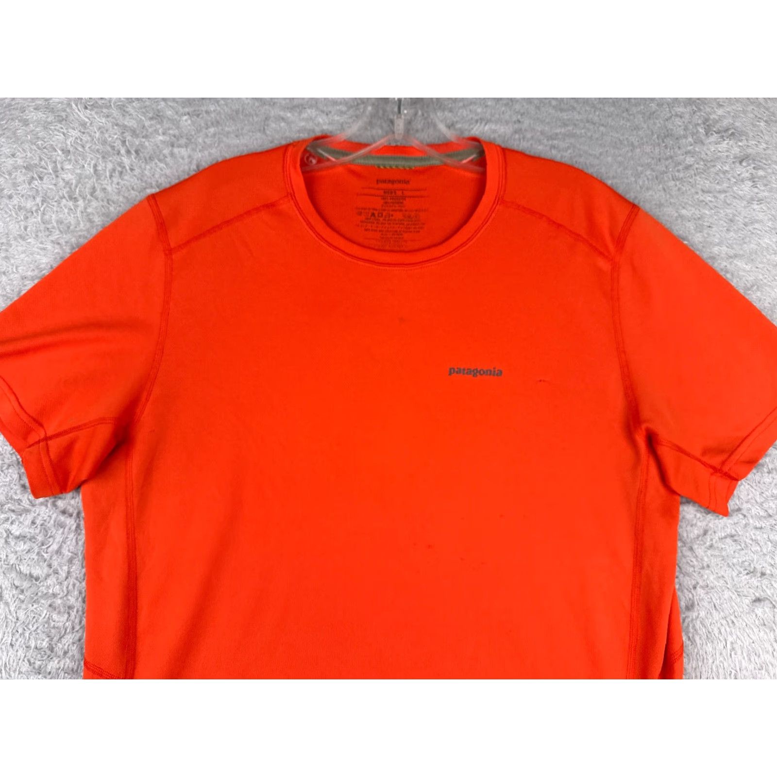 Patagonia Patagonia Shirt Men Large Orange Short Sleeve Crew Neck 100% Polyester READ Size US L / EU 52-54 / 3 - 4 Thumbnail