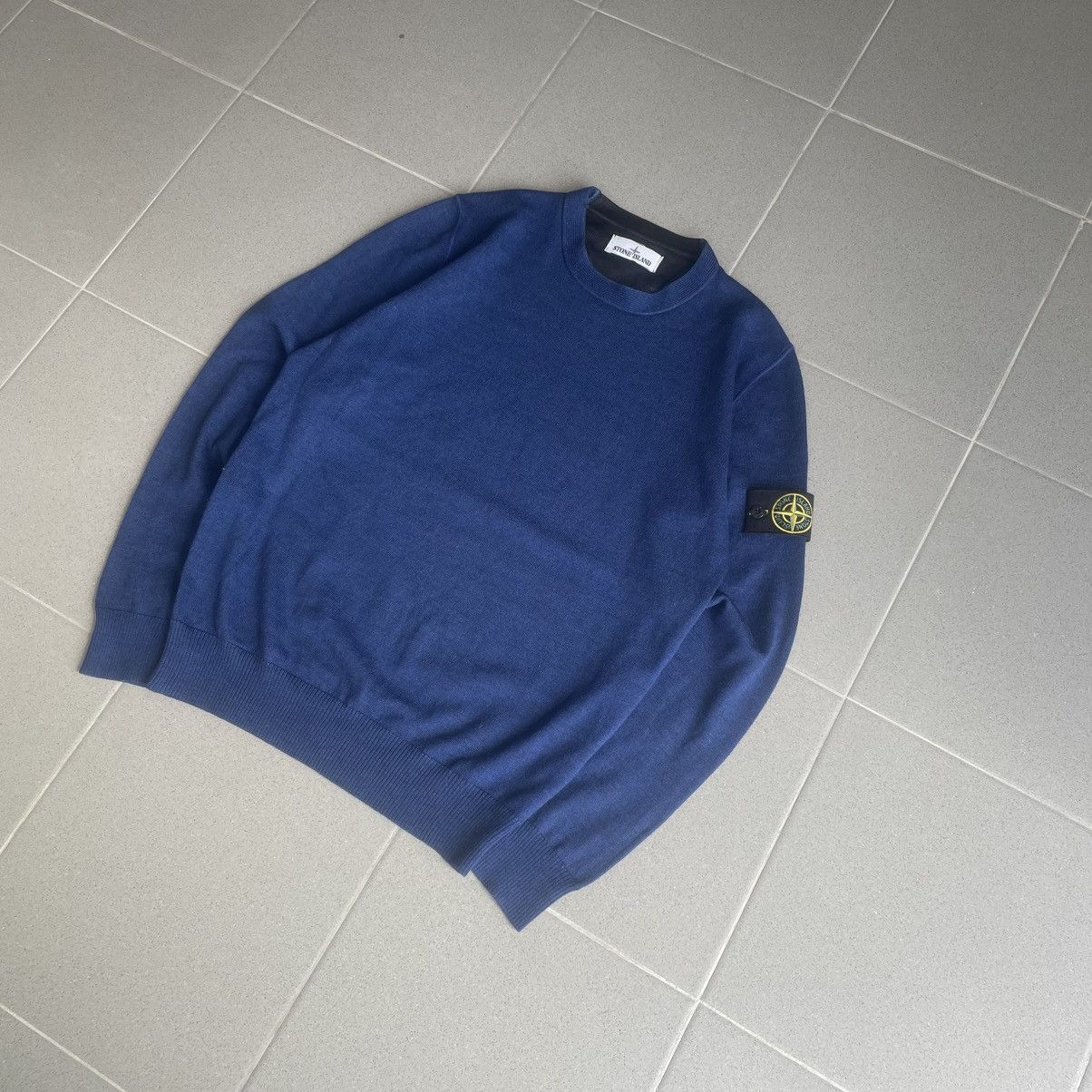 Stone Island × Vintage Stone Island Airbrush Wool Longsleeve Navy Blue L Sweatshirt Size US L / EU 52-54 / 3 - 6 Thumbnail