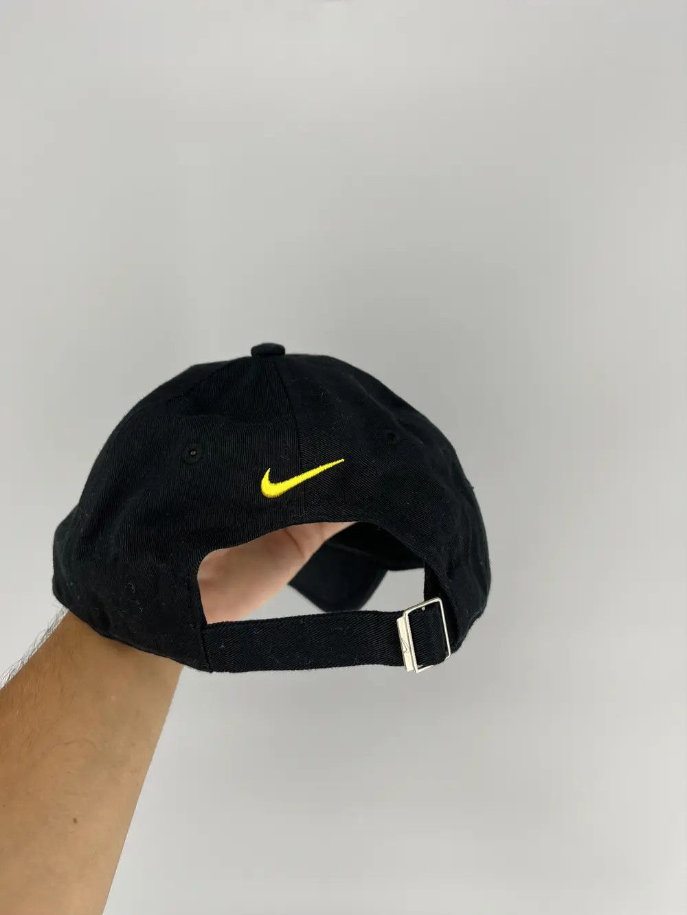 Nike Mens Vintage Nike livestrong swoosh cap hats streetwear Size ONE SIZE - 2 Thumbnail