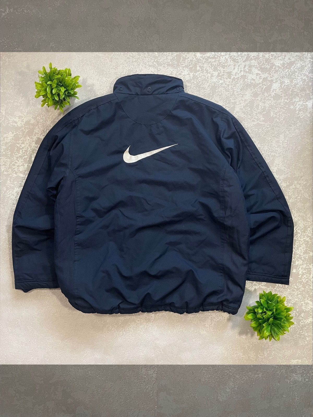 Nike Nike y2k Vintage Big Logo Light Micro Puffer Jacket Size US L / EU 52-54 / 3 - 1 Thumbnail