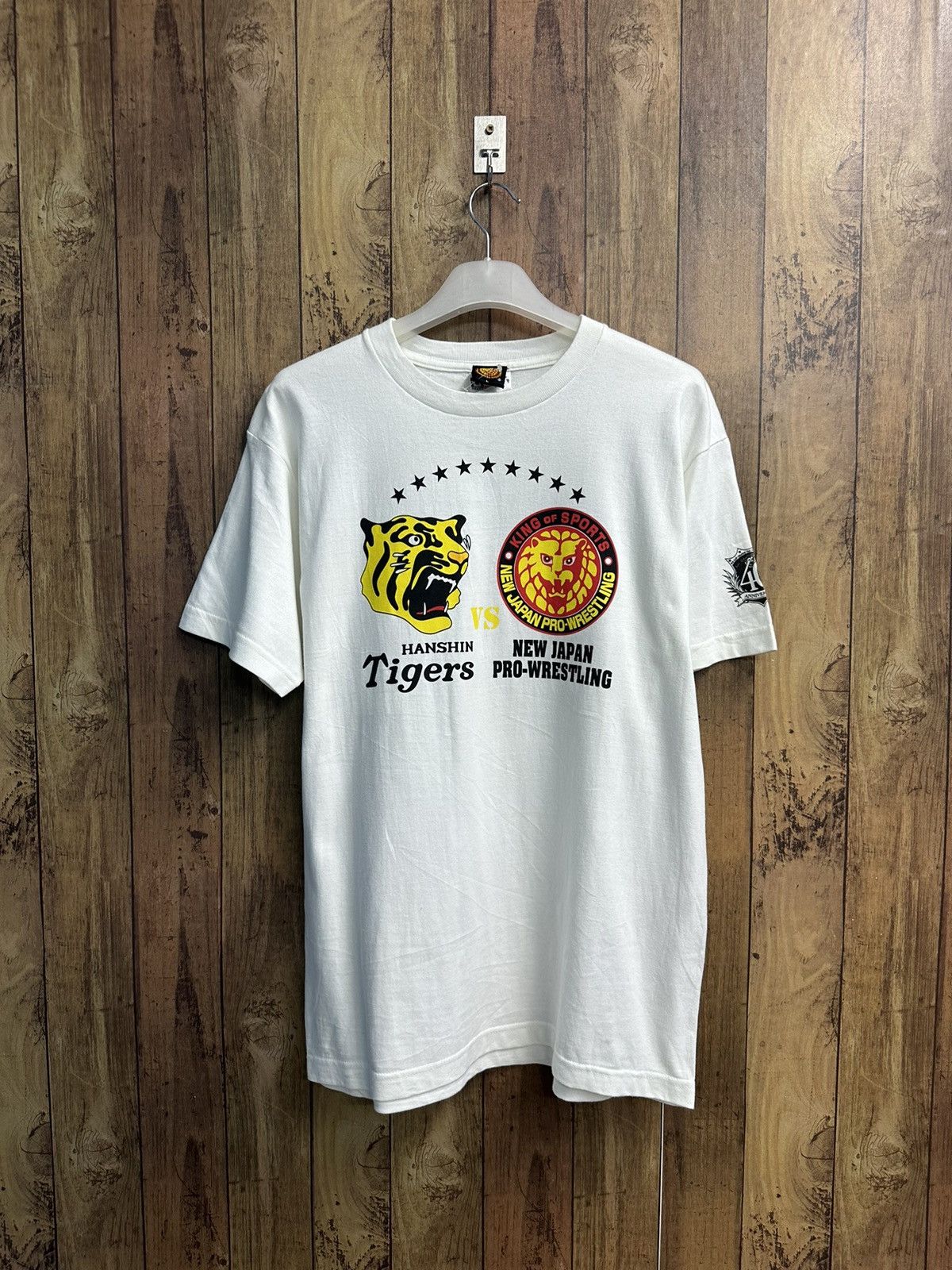 MLB NJPW vs Hanshin Tigers 40th Anniversary Match Tshirt A248 Size US S / EU 44-46 / 1 - 1 Thumbnail