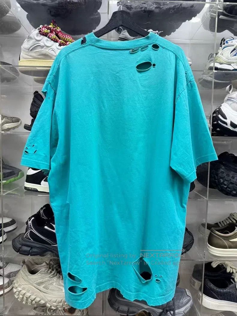 Balenciaga Balenciaga Short-sleeved T-shirt with letter print and hol Size US S / EU 44-46 / 1 - 2 Thumbnail