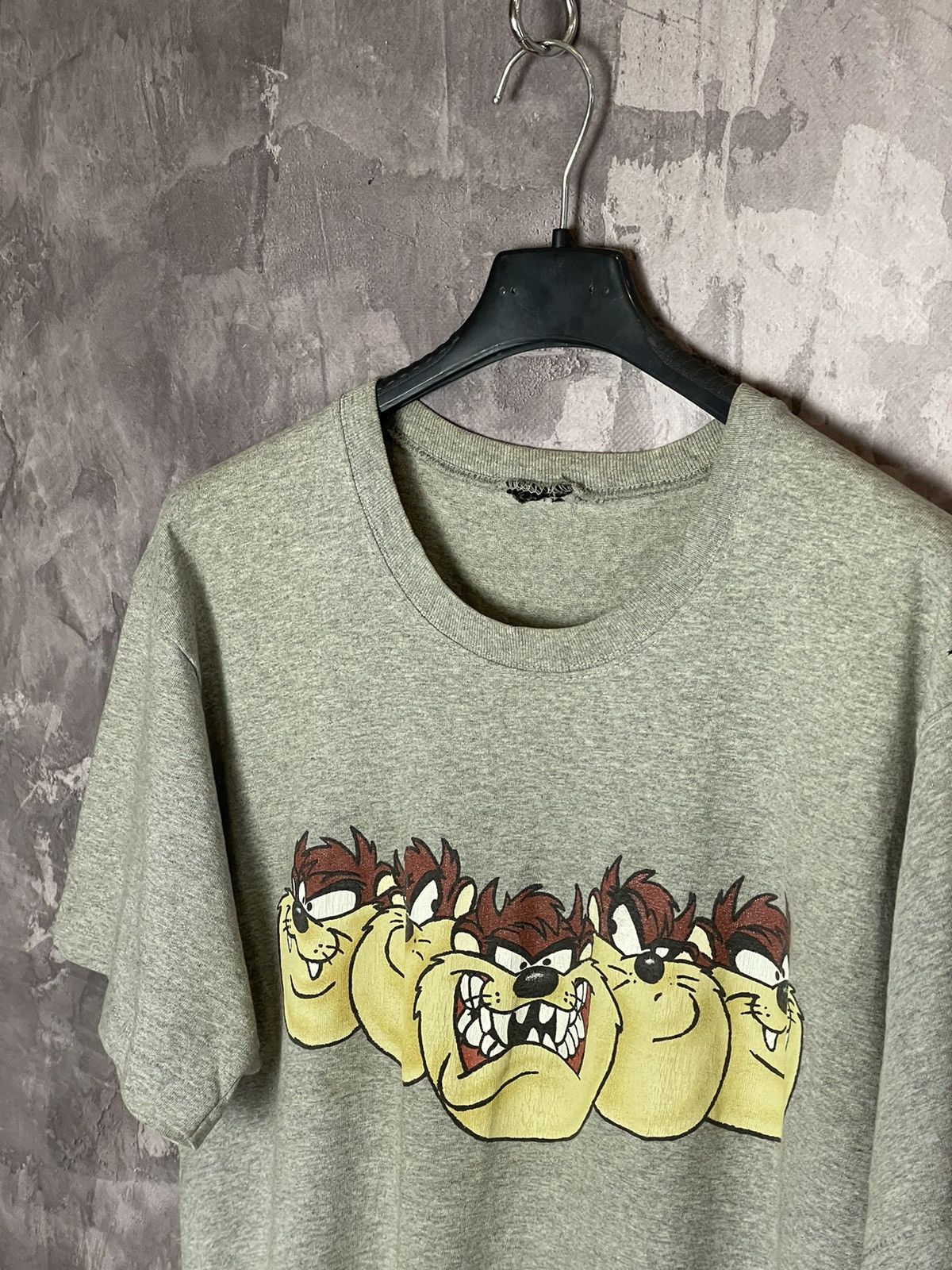 Vintage 1990s TAZ Tasmanian Devil t-shirt Looney Tunes Size US M / EU 48-50 / 2 - 6 Thumbnail