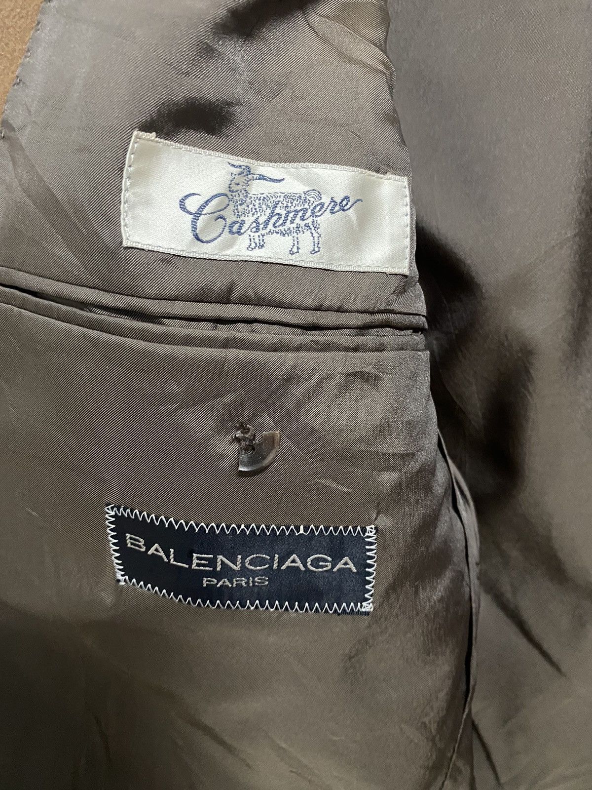 Balenciaga × Vintage Vintage Balenciaga Cashmere Blazer Suit Jacket Size US M / EU 48-50 / 2 - 8 Thumbnail