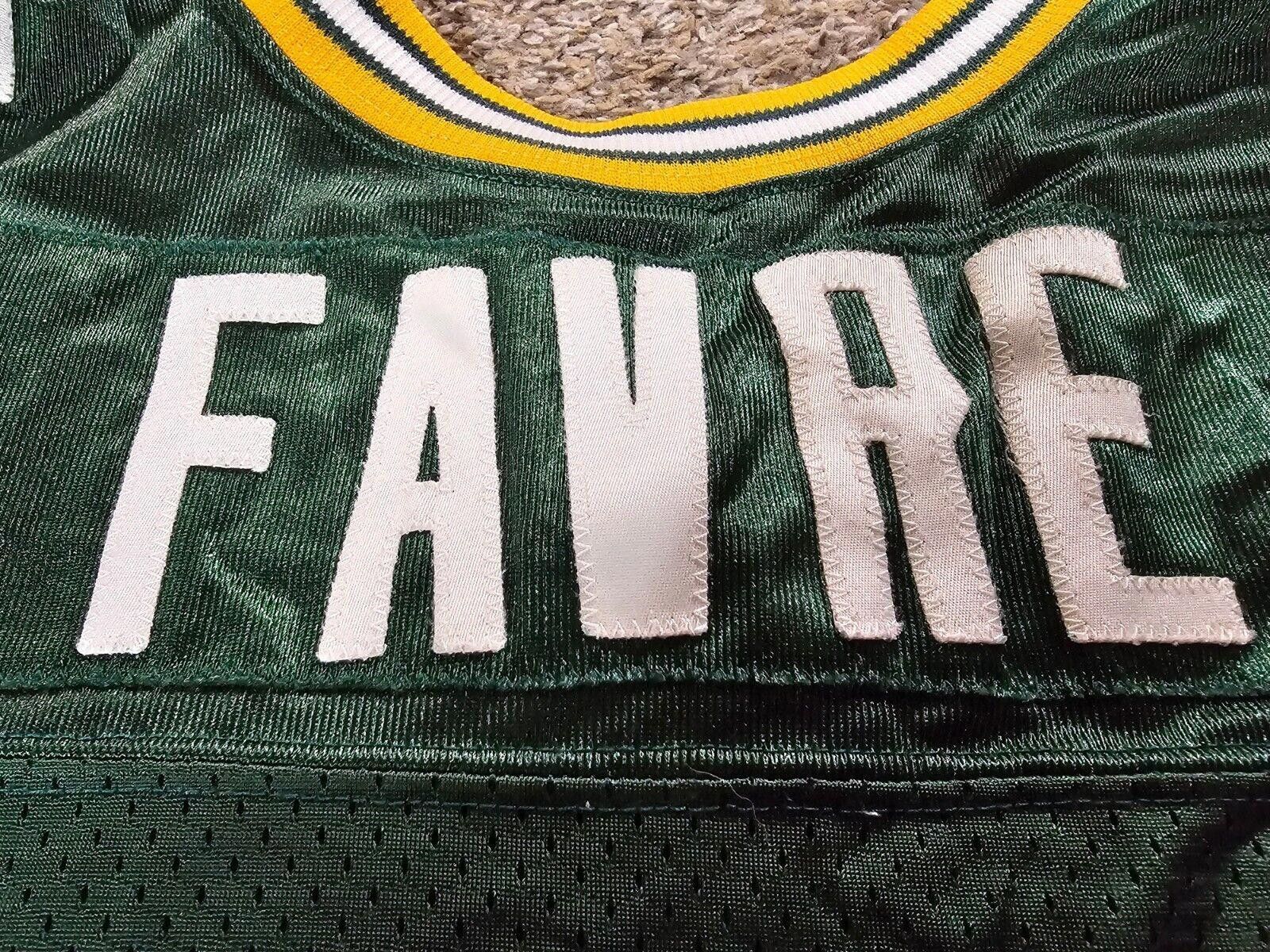Wilson Wilson Packers Brett Favre NFL Football Jersey #4 Green XL50 Size US XL / EU 56 / 4 - 11 Thumbnail