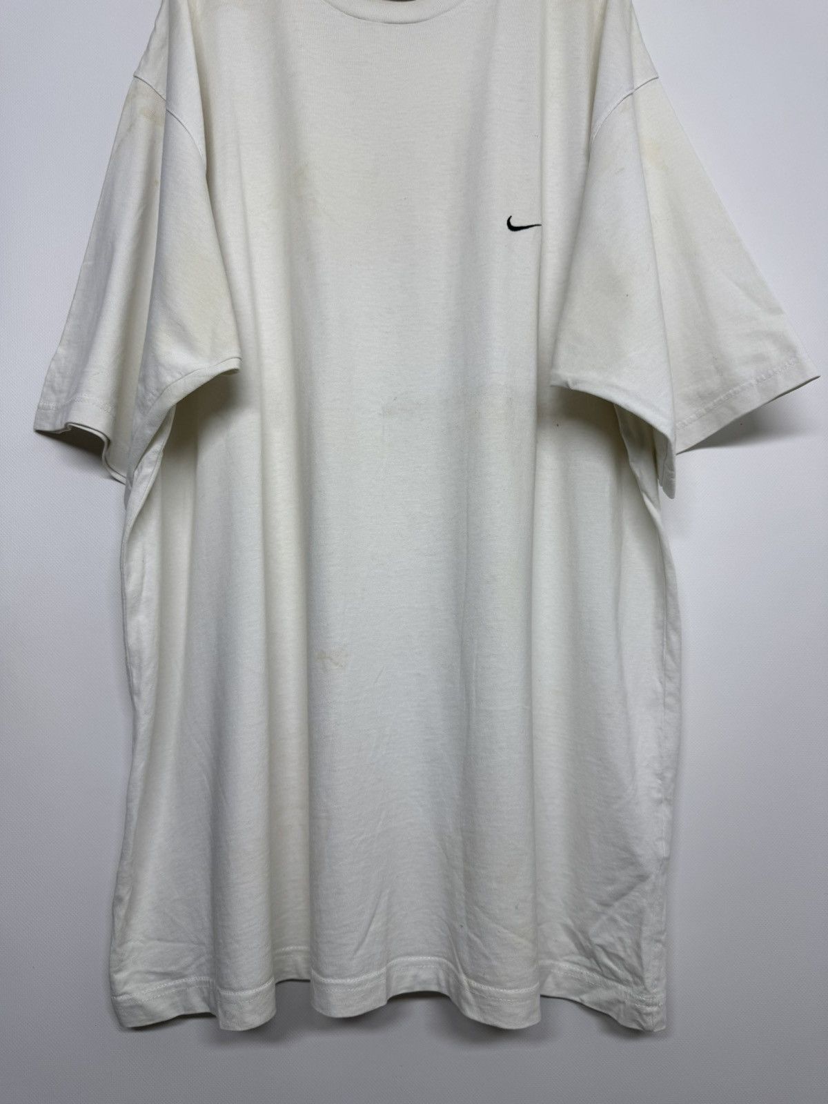 Nike Vintage Y2K Nike Small Swoosh Logo T Shirt 00’s Size US XXL / EU 58 / 5 - 7 Thumbnail