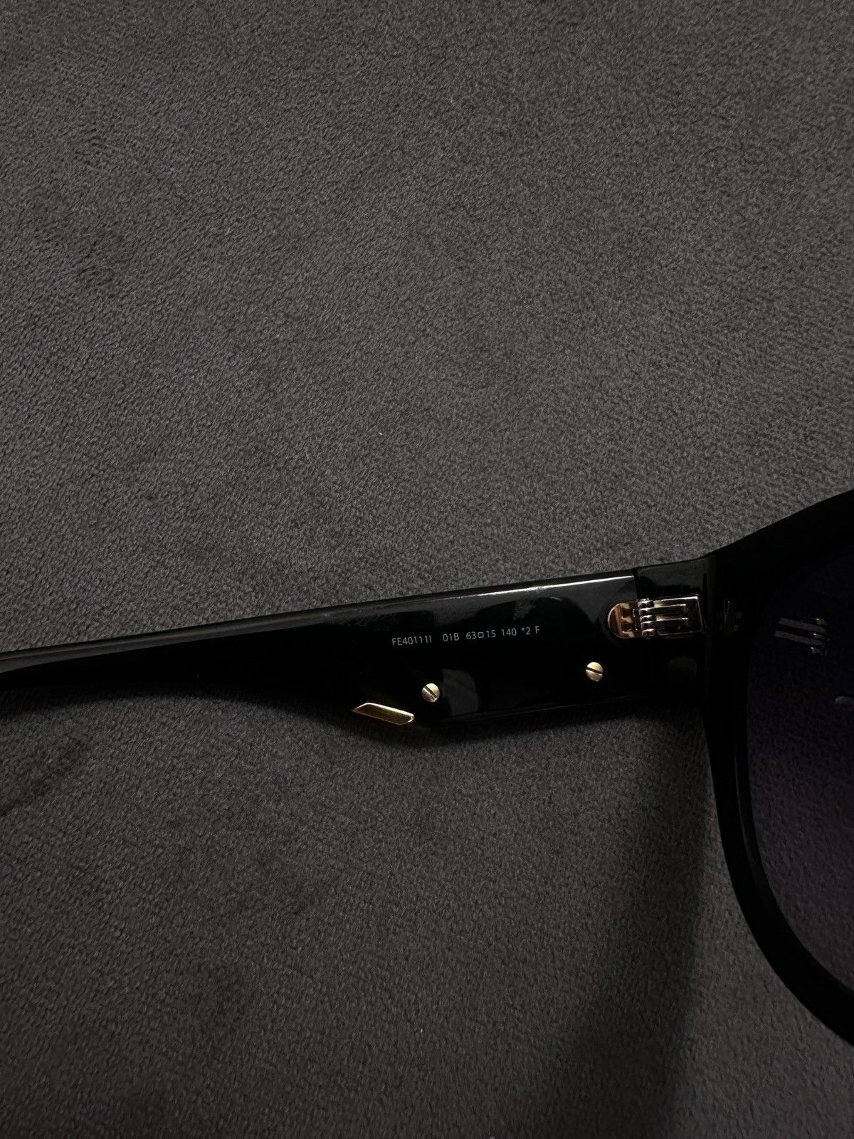Fendi Fendi Cat Eye Sunglasses Black Gold Logo Size ONE SIZE - 4 Thumbnail