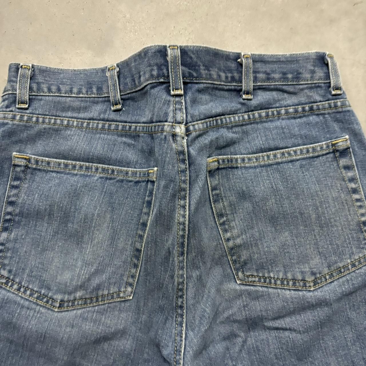 Japanese Brand × Vintage Crazy Vintage Y2K/2000s Medium Wash Denim Skater Essential Jean Shorts Jorts! Size US 36 / EU 52 - 4 Thumbnail