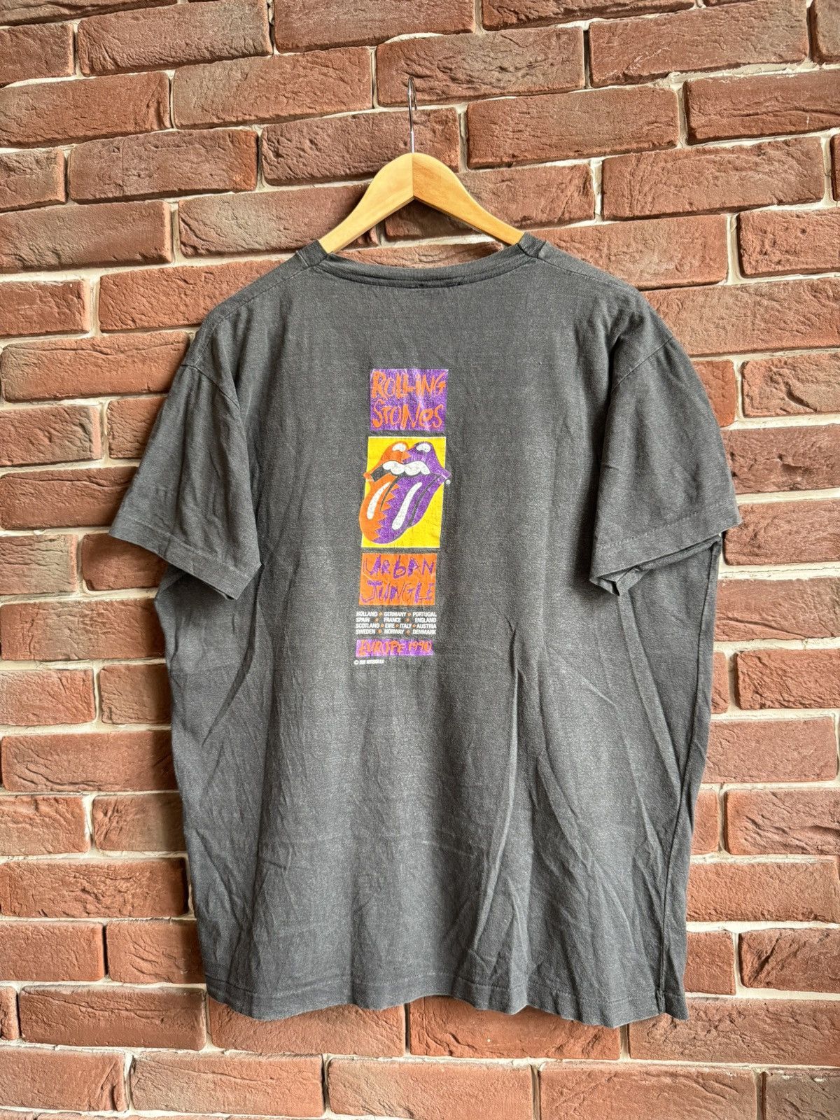 Band Tees Vintage 90s The Rolling Stones 1990 Urban Joungle Band Tee Size US L / EU 52-54 / 3 - 2 Thumbnail