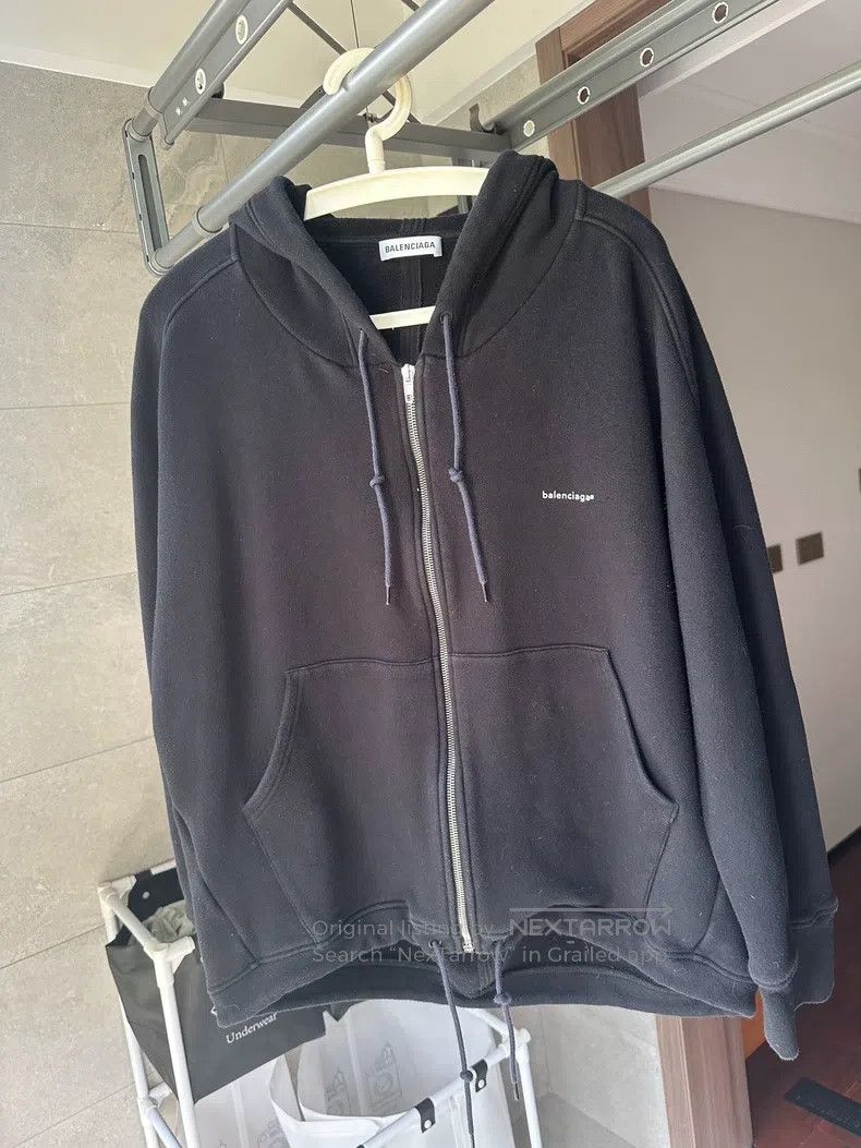 Balenciaga Balenciaga Oversized Hooded Zip-Up Sweatshirt Jacket Size US XS / EU 42 / 0 - 2 Thumbnail