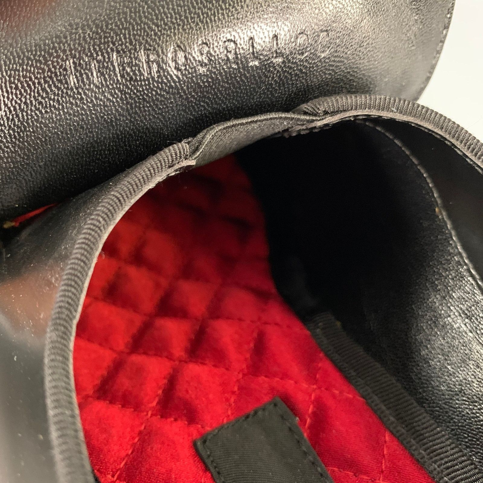 Burberry BURBERRY Size 7 Black Leather Slip On Loafers Size US 7 / EU 40 - 9 Thumbnail