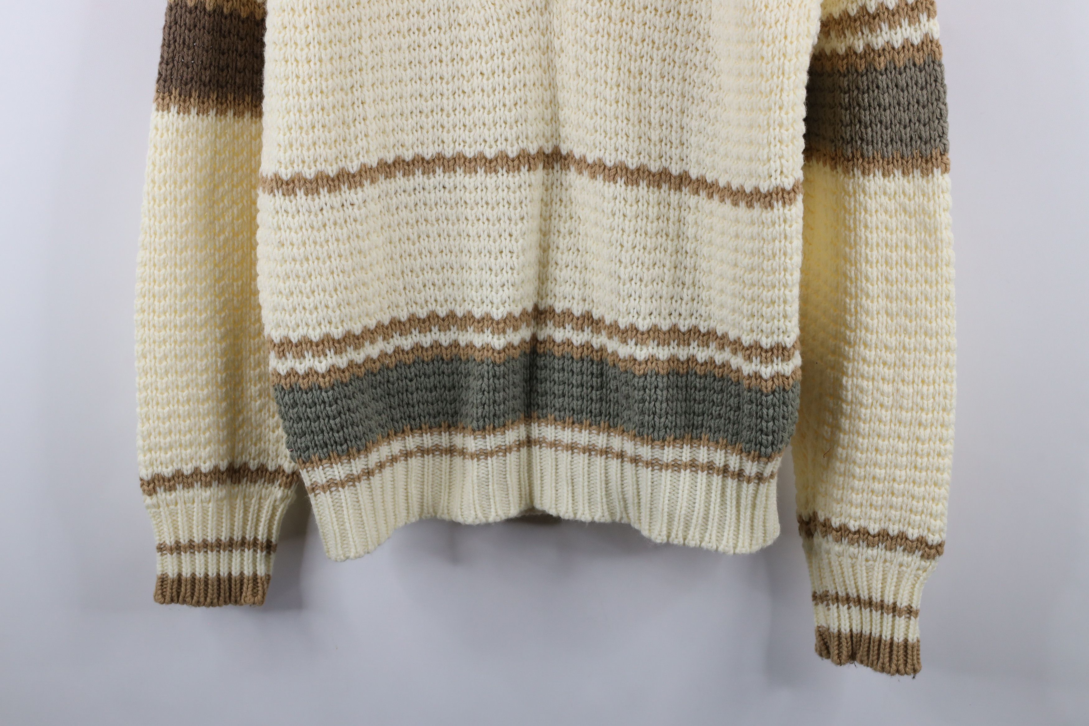 Vintage Vintage 70s Mid Century Modern MCM Knit Henley Sweater Size US M / EU 48-50 / 2 - 3 Thumbnail