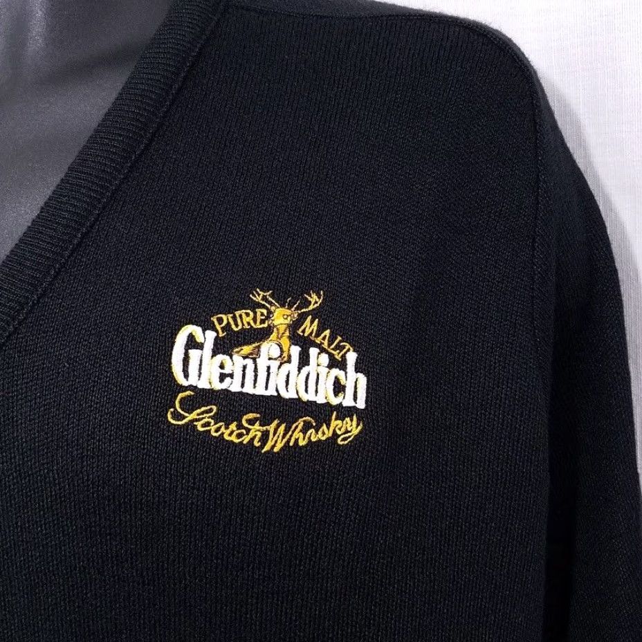 Vintage VINTAGE Glenfiddich Scotch Whisky Sweater Mens Large V-Neck Made In USA Size US L / EU 52-54 / 3 - 3 Thumbnail