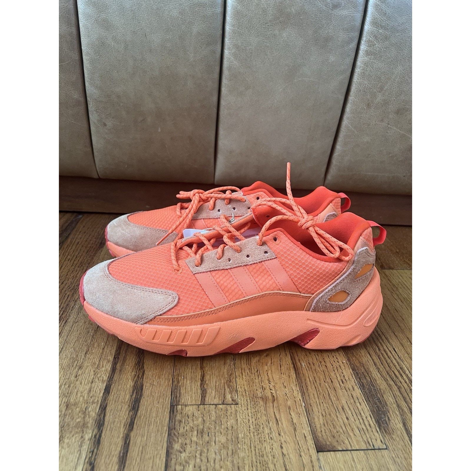 Adidas adidas ORIGINALS MEN'S ZX 22 BOOST SNEAKERS ORANGE RETRO Size US 11 / EU 44 - 1 Thumbnail