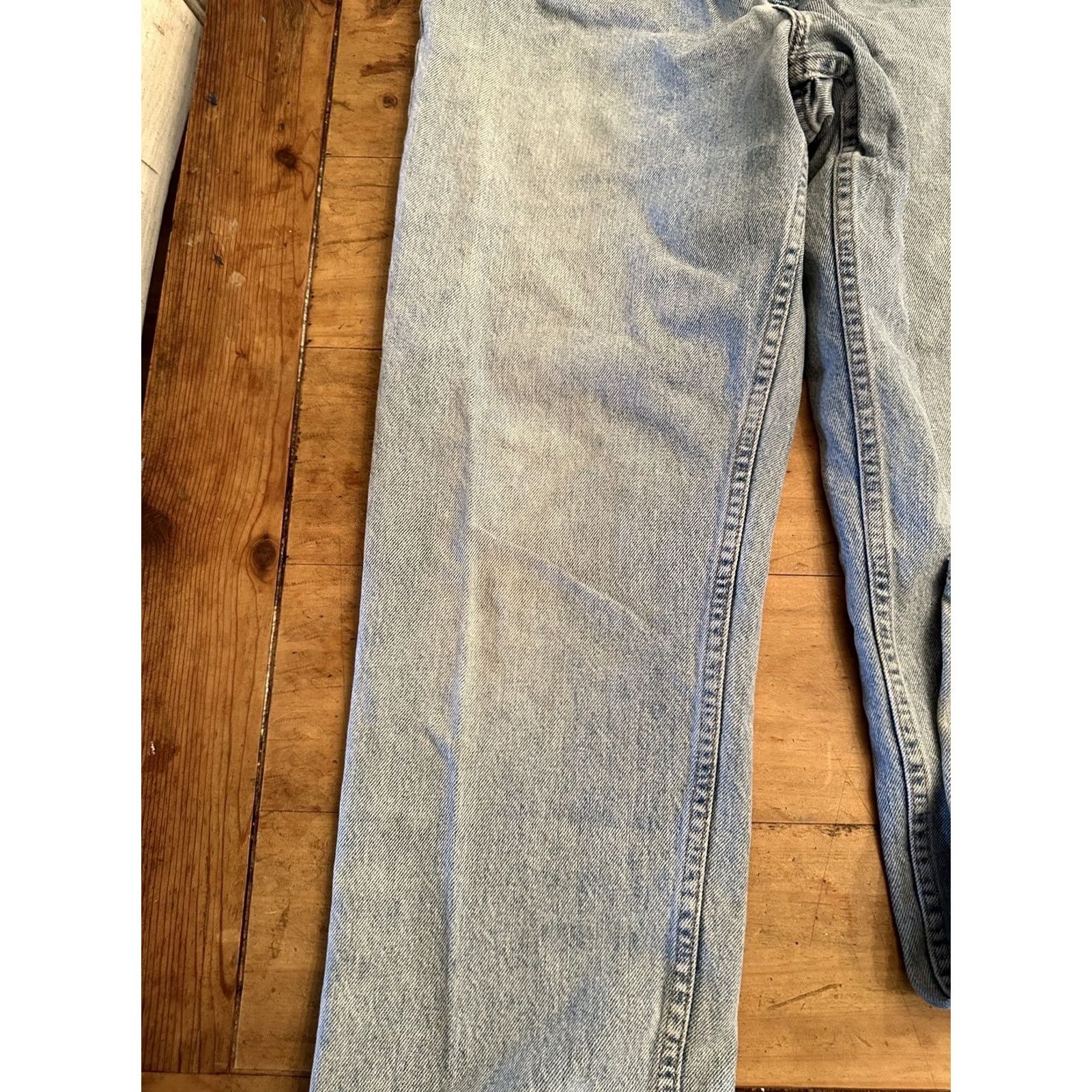 Eddie Bauer VINTAGE Eddie Bauer Jeans Mens Distressed Blue Denim Straight Leg 34 x 34 Classic Fit Regular Inseam 34 Size US 34 / EU 50 - 6 Thumbnail