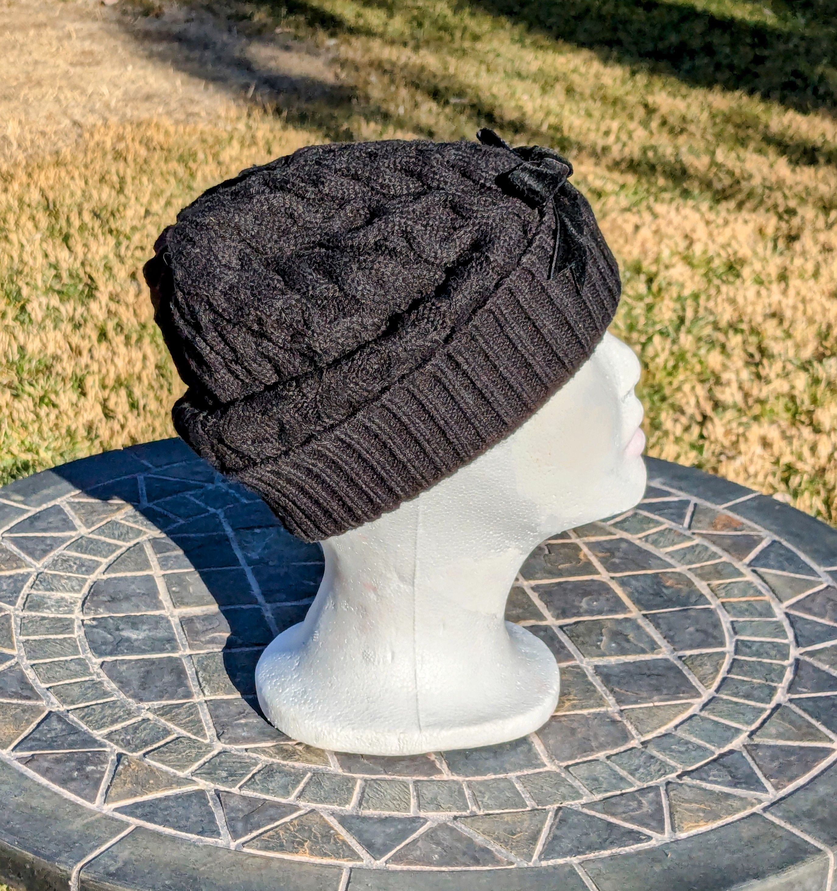 Kate Spade KATE SPADE NEW YORK Cable Shadow Black Velvet Bow Beanie Size ONE SIZE - 2 Thumbnail