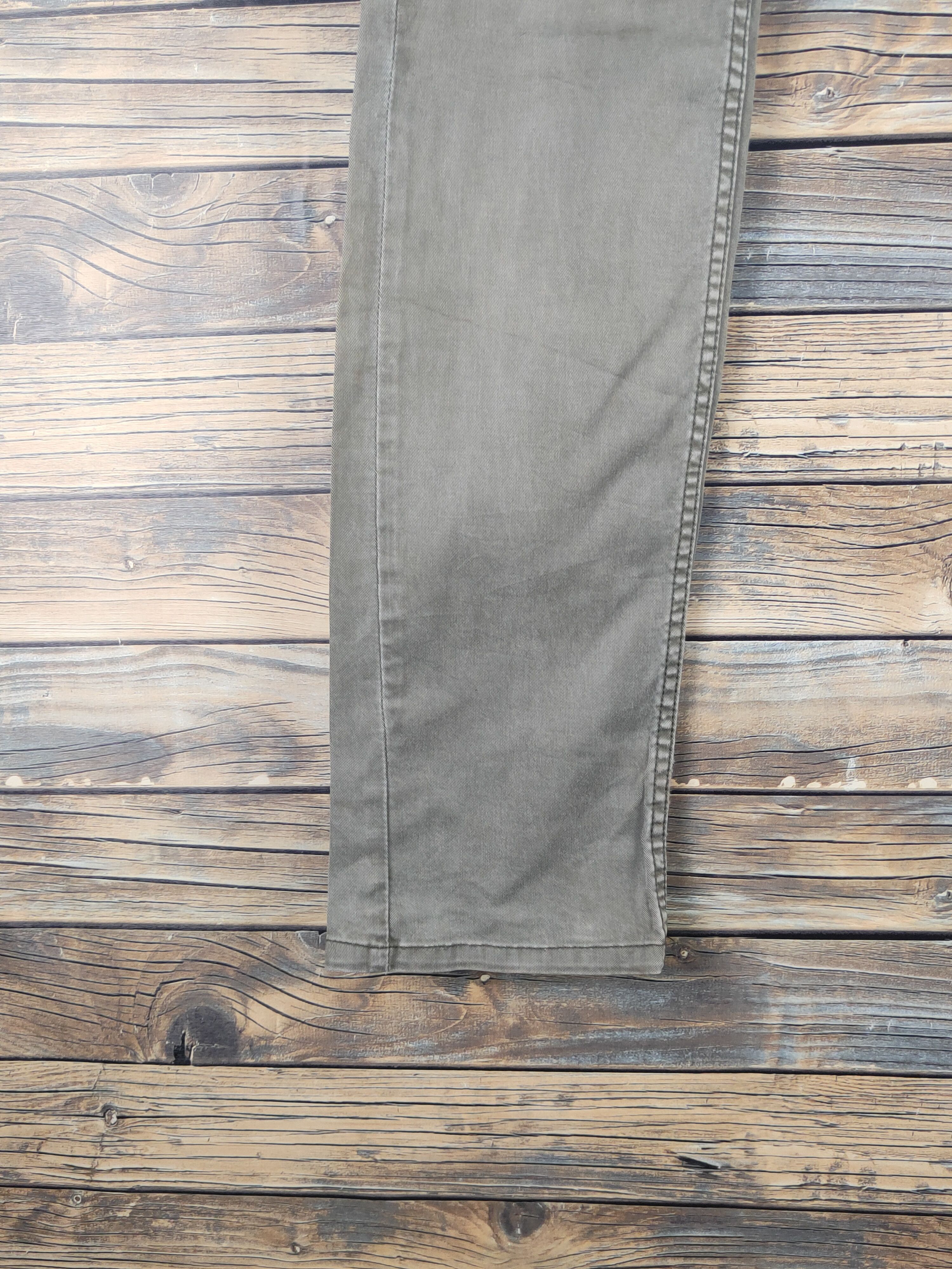 Japanese Brand DL Uniqlo Olive Multipocket Tactical Cargo Pants #1531 Size 28" / US 6 / IT 42 - 4 Thumbnail