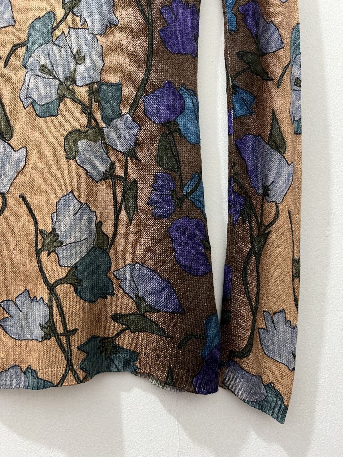 Prada Prada - 2008 Cashmere Ribbed Floral Cardigan Size S / US 4 / IT 40 - 7 Thumbnail