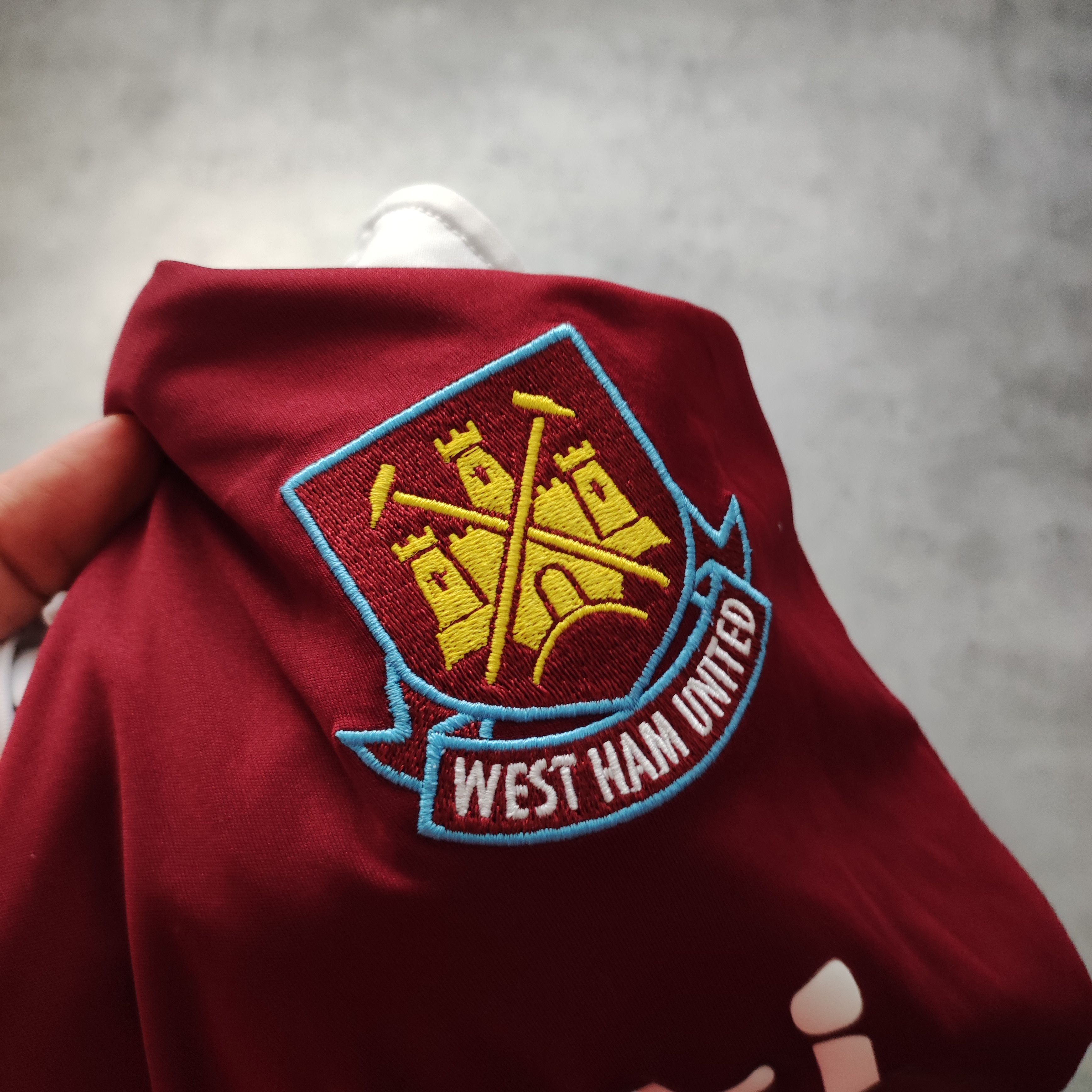 Adidas × Vintage Vintage RARE 2014 West Ham United Home Adidas Jersey Size US S / EU 44-46 / 1 - 5 Thumbnail