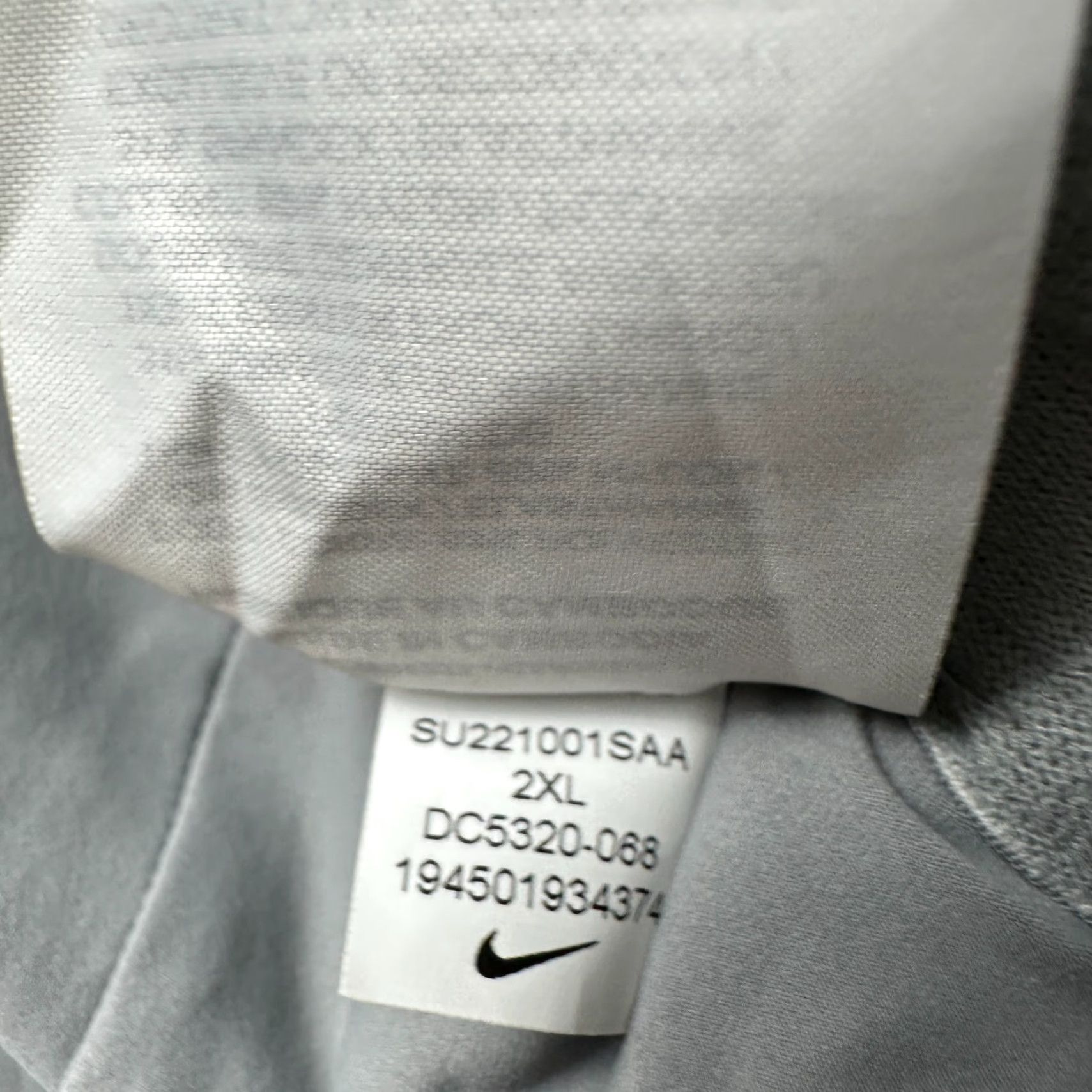 Nike Nike Yoga Shorts Mens 2XL Gray 6" Inseam Dri-Fit Flex 2 in 1 Athletic Breathable Lined Elastic Waist Shorts Size US 39 - 6 Thumbnail
