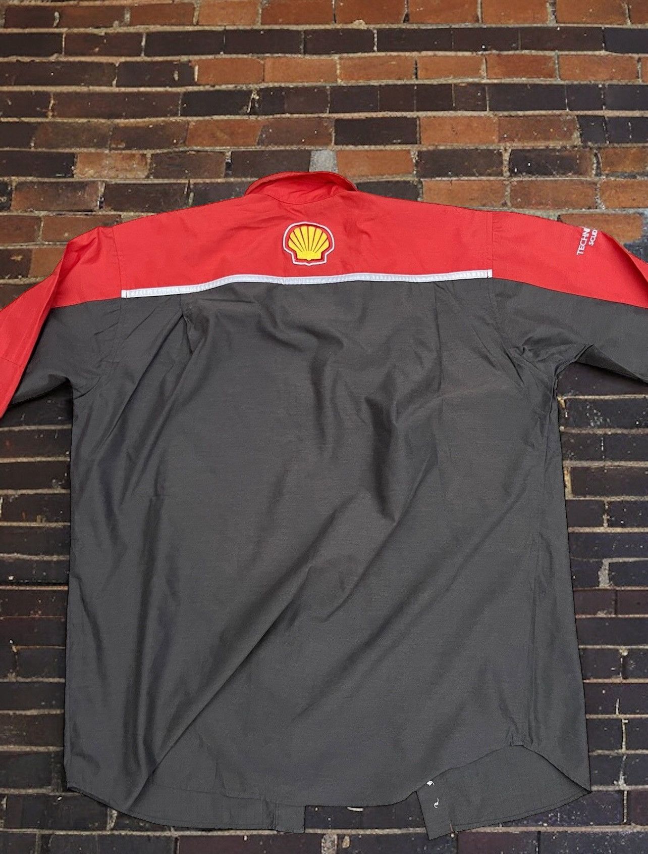Ferrari Vintage Ferrari x Shell Helix Racing Button-Down Shirt Size US XL / EU 56 / 4 - 13 Thumbnail