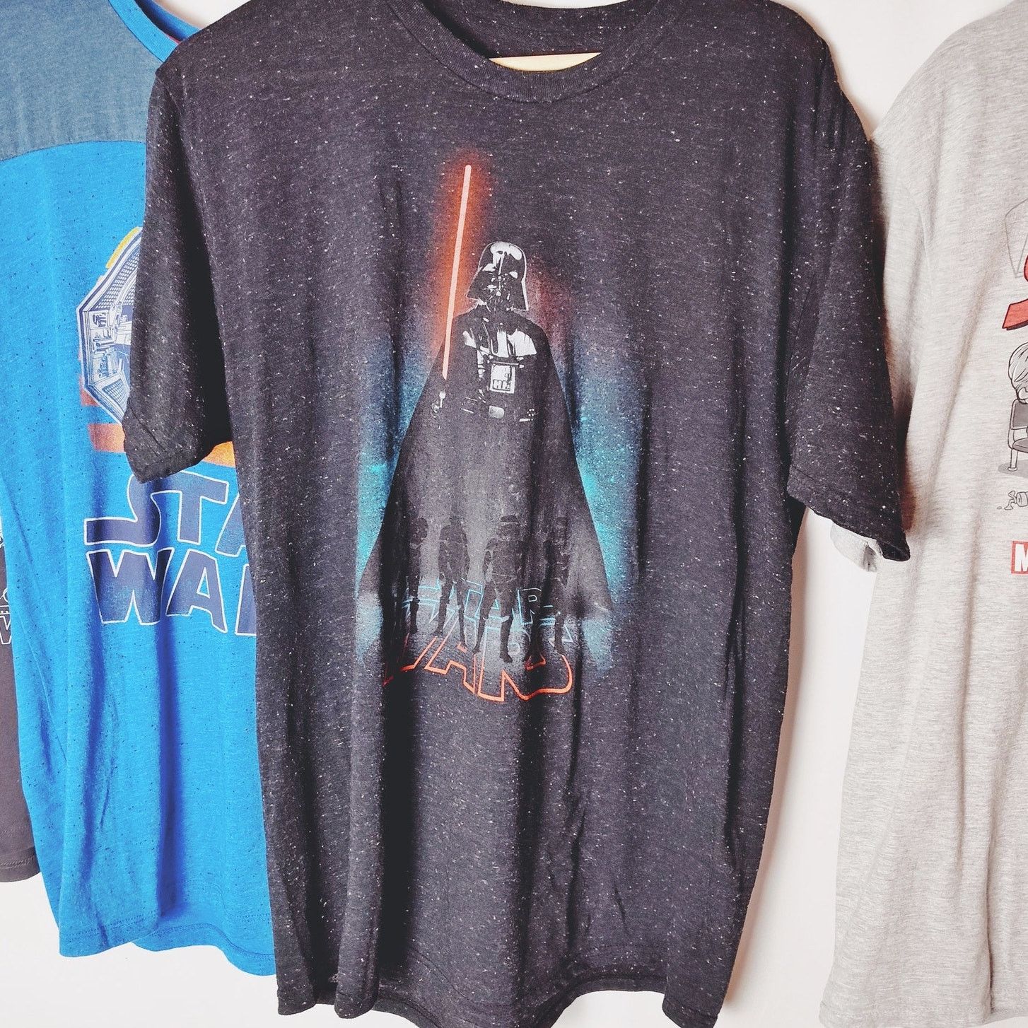 Disney Disney Star Wars Marvel Large 5 Shirt Bundle Size US L / EU 52-54 / 3 - 4 Thumbnail