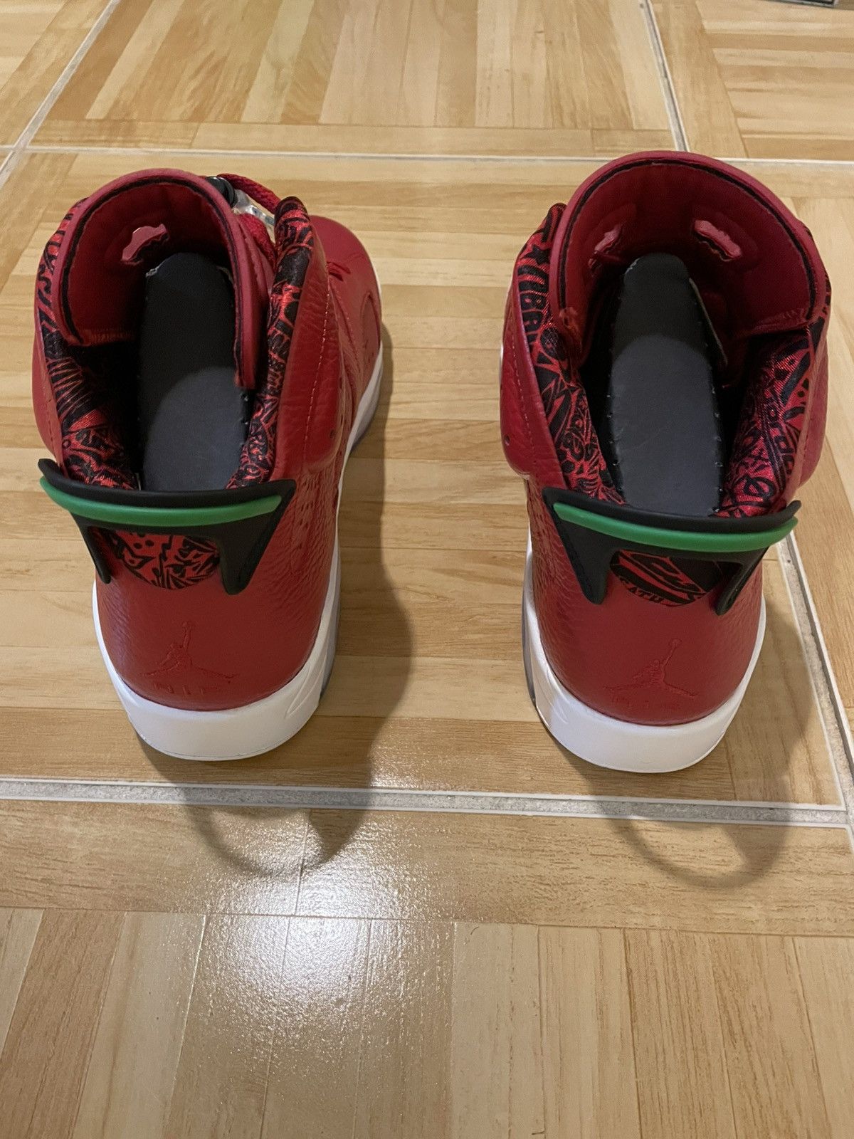 Jordan Brand Jordan 6 Retro Spizike History of Jordan Red 694091-625 Sz 9 Size US 9 / EU 42 - 4 Thumbnail