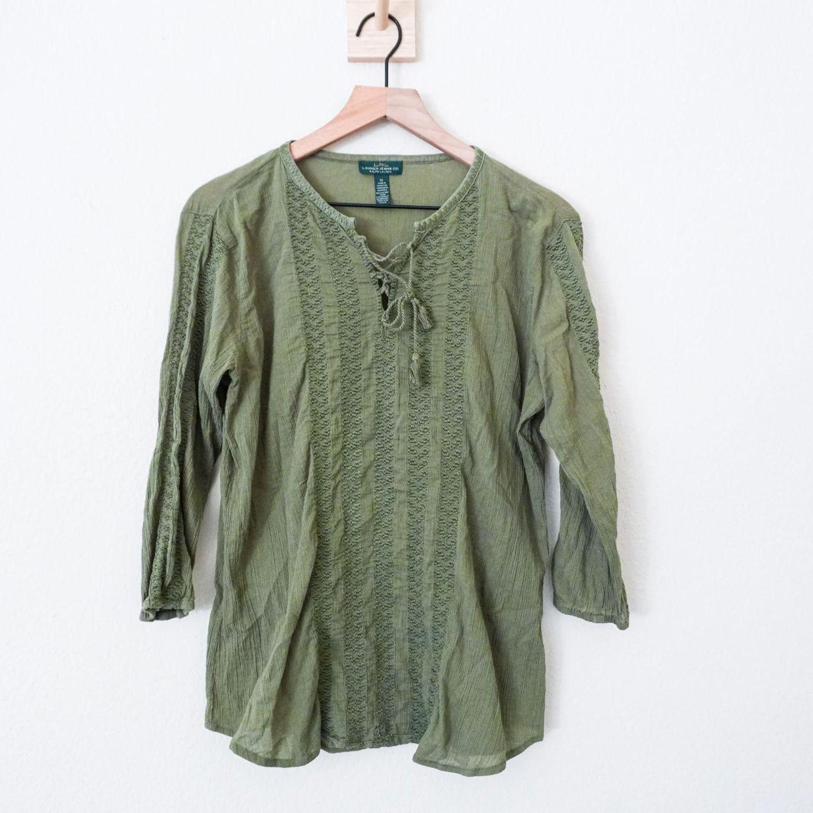 Lauren Ralph Lauren Ralph Lauren Top Women's M Olive Green Embroidered V Neck Size M / US 6-8 / IT 42-44 - 1 Thumbnail