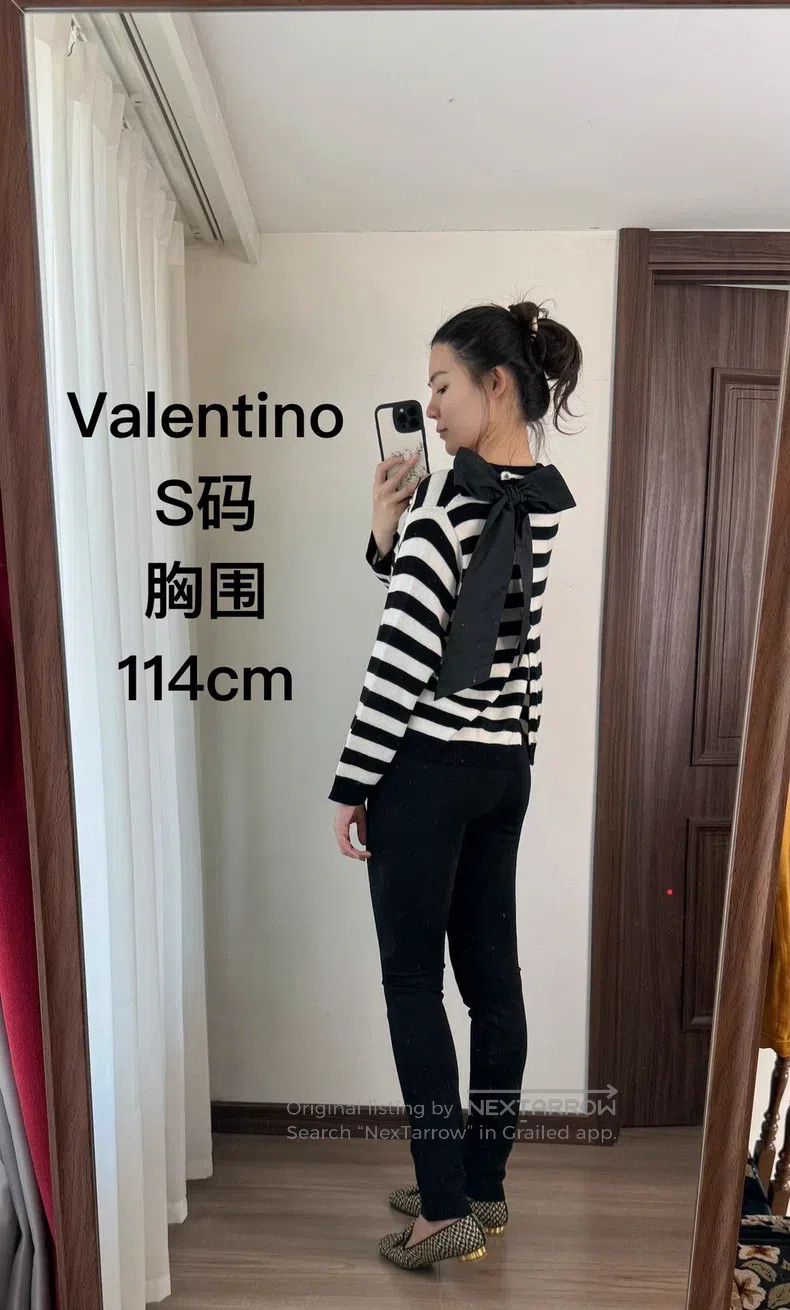 Valentino Valentino Cashmere sweater Size S / US 4 / IT 40 - 1 Thumbnail