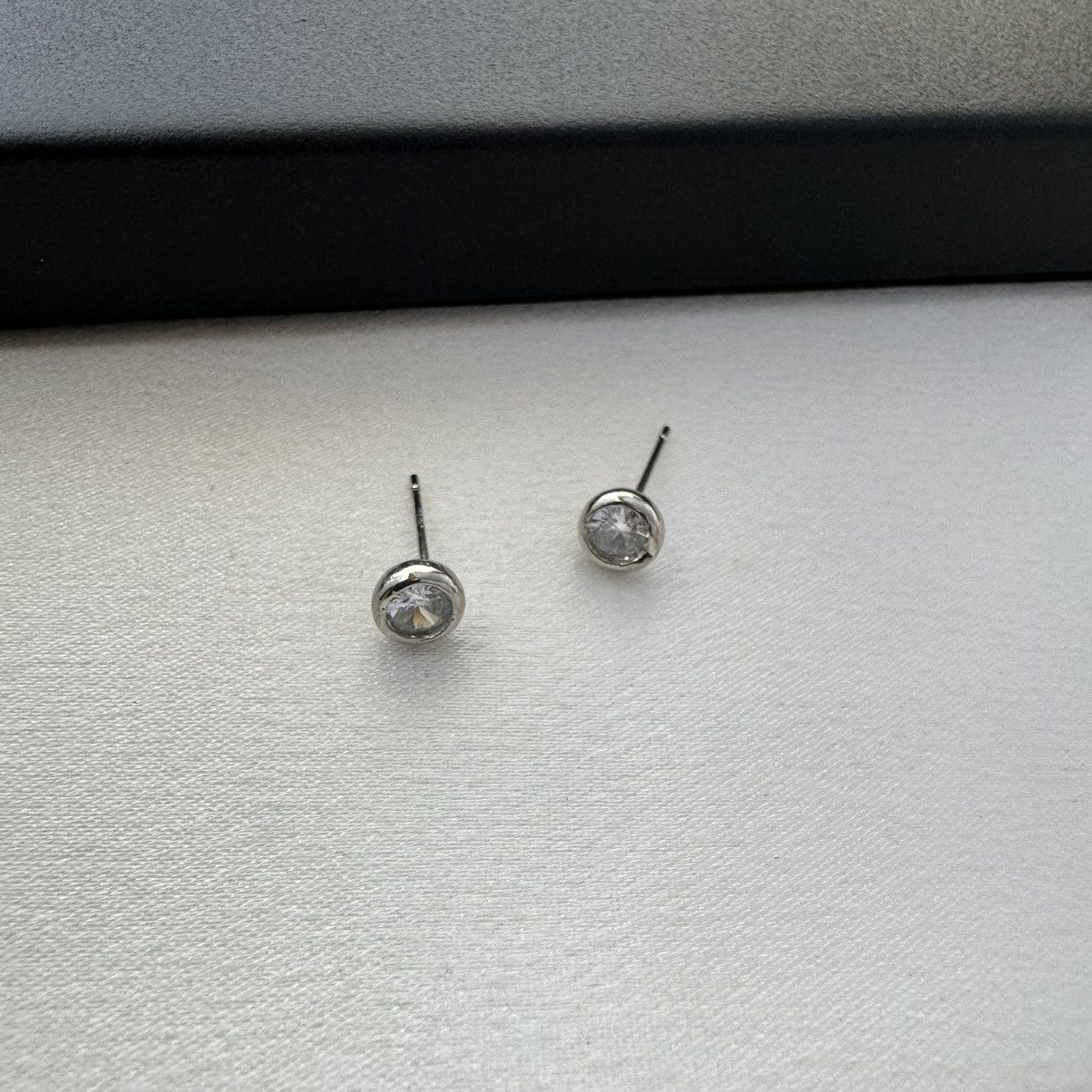 Other 5mm Small Tiny CZ Stud Earrings for Men Women Size ONE SIZE - 2 Thumbnail