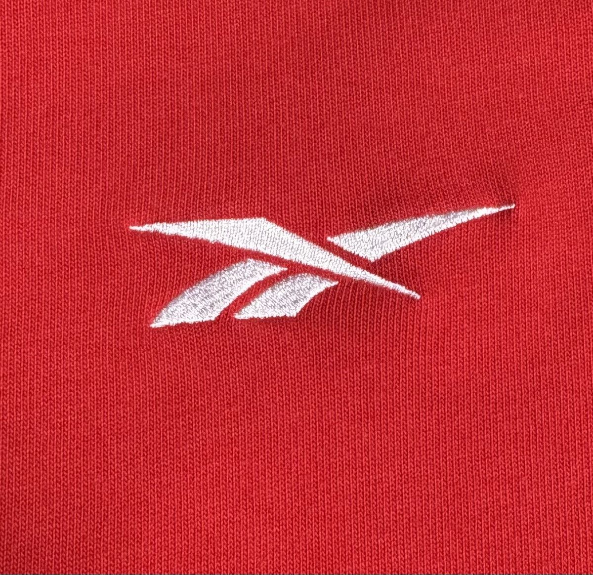 Reebok Wales 1999 2000 Home Rugby Long Sleeve Jersey Reebok Cymru Size US M / EU 48-50 / 2 - 6 Thumbnail