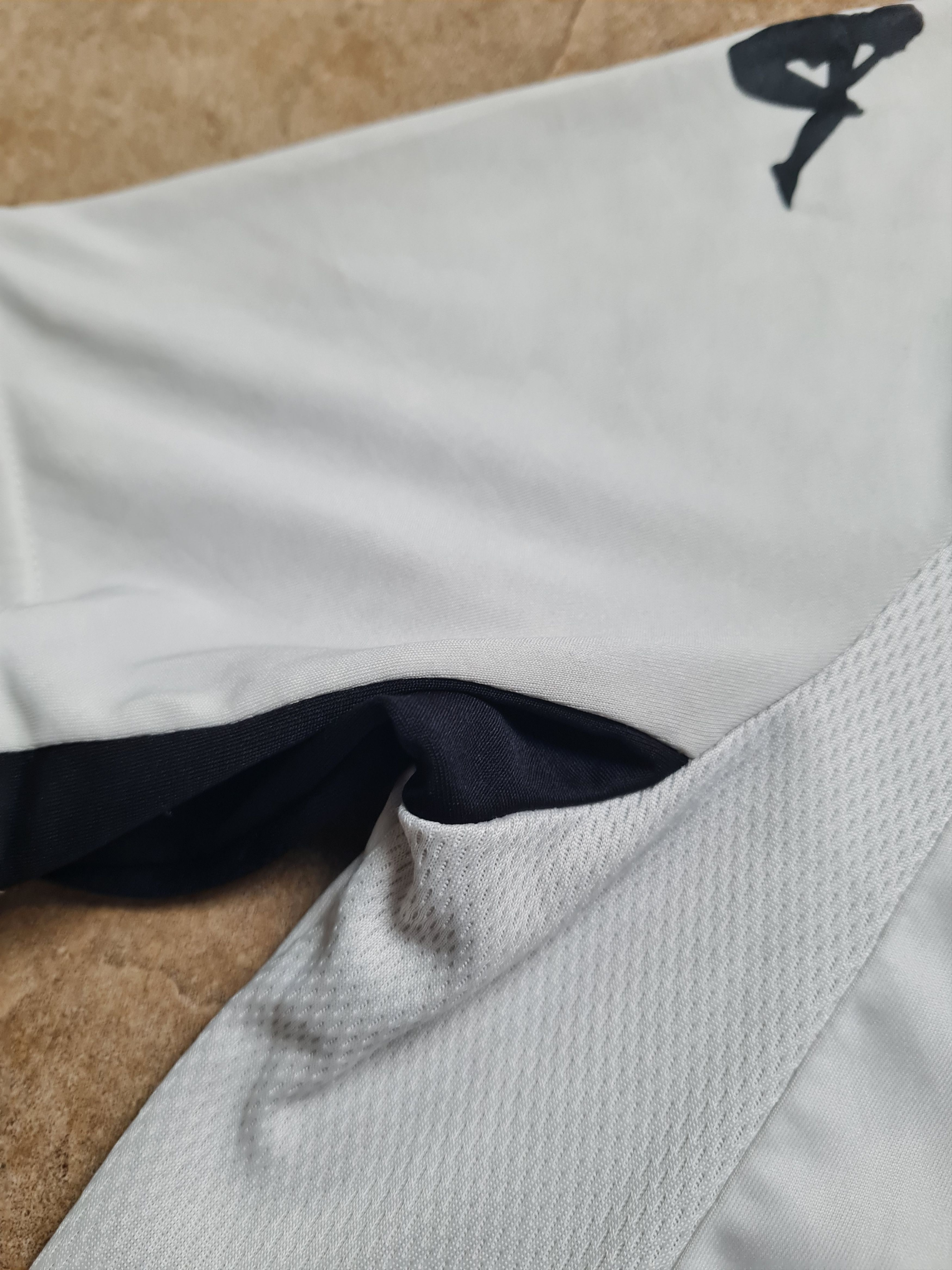 Kappa KAPPA BORUSSIA MONCHENGLADBACH 2015/2016 HOME FOOTBALL SHIRT Size US S / EU 44-46 / 1 - 19 Thumbnail