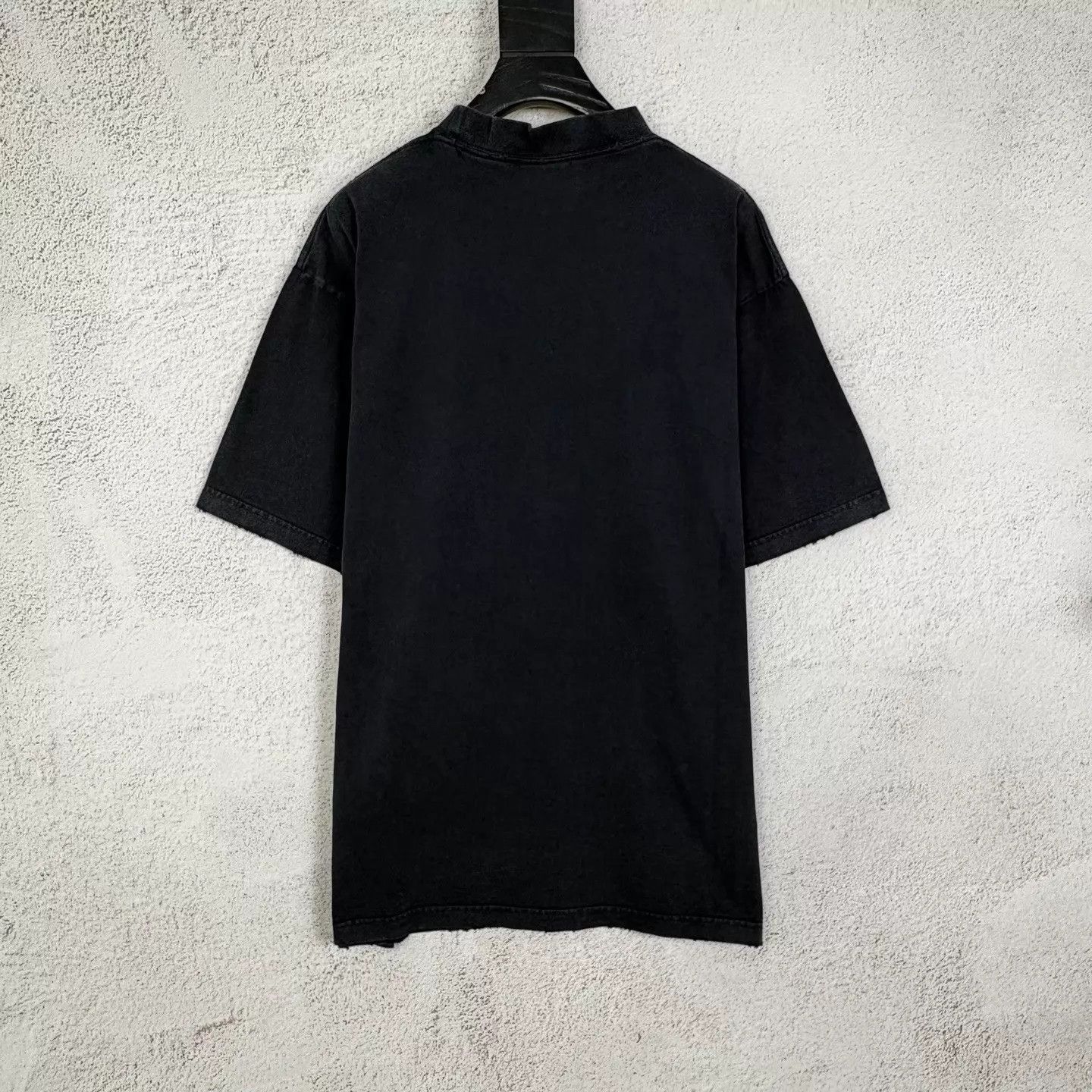 Balenciaga Balenciaga Black Scissors Graffiti Logo Crewneck S Size S / US 4 / IT 40 - 2 Thumbnail