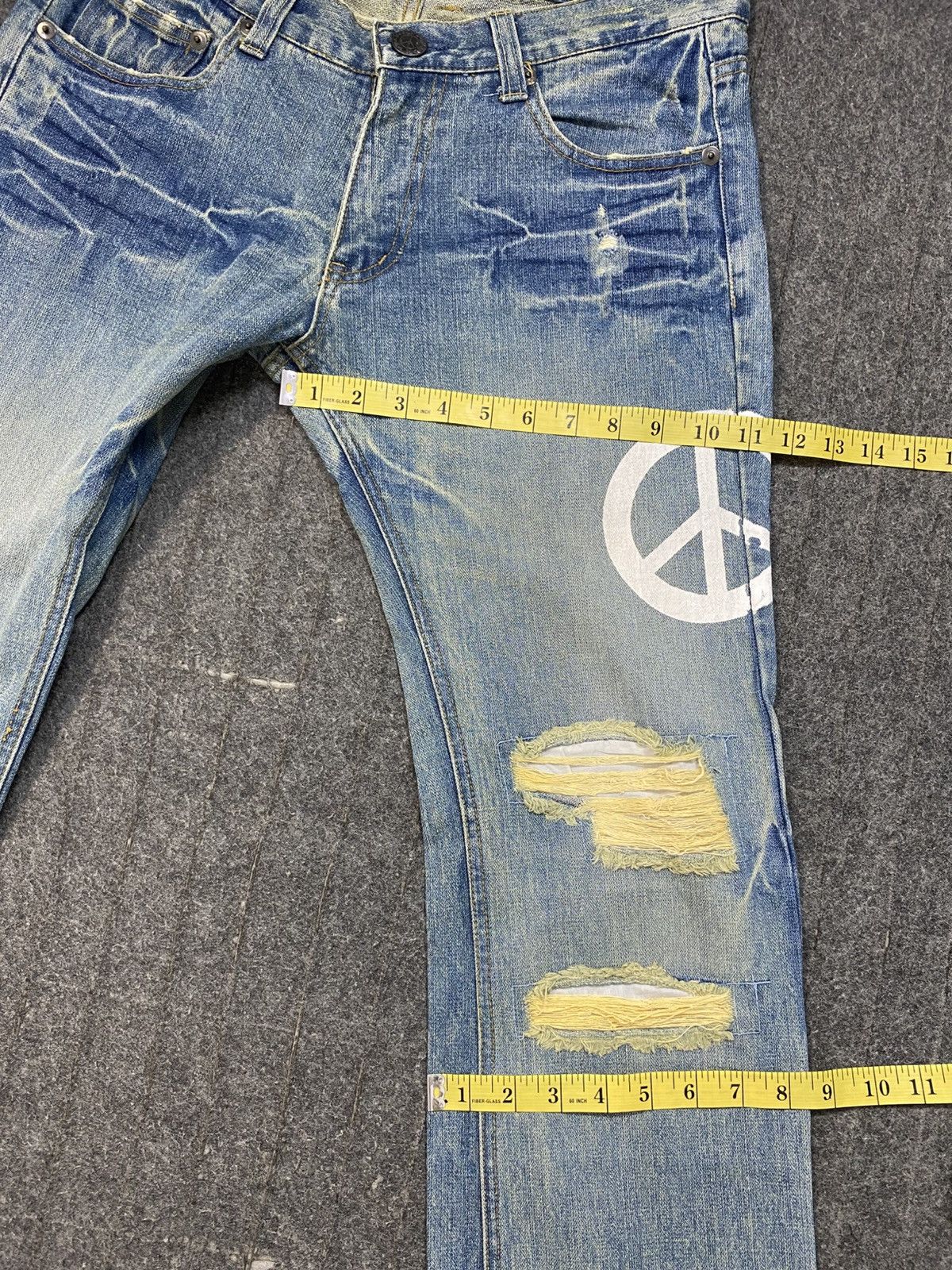 Japanese Brand Vintage Peace Denim Printed Distressed Hippie Jeans Size 33 Size US 33 - 13 Thumbnail