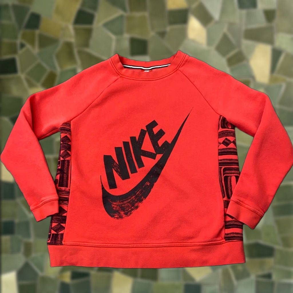 Nike Nike Sweatshirt Men Small Red Long Sleeve Pockets Painted Swoosh Geometric Size US S / EU 44-46 / 1 - 1 Thumbnail