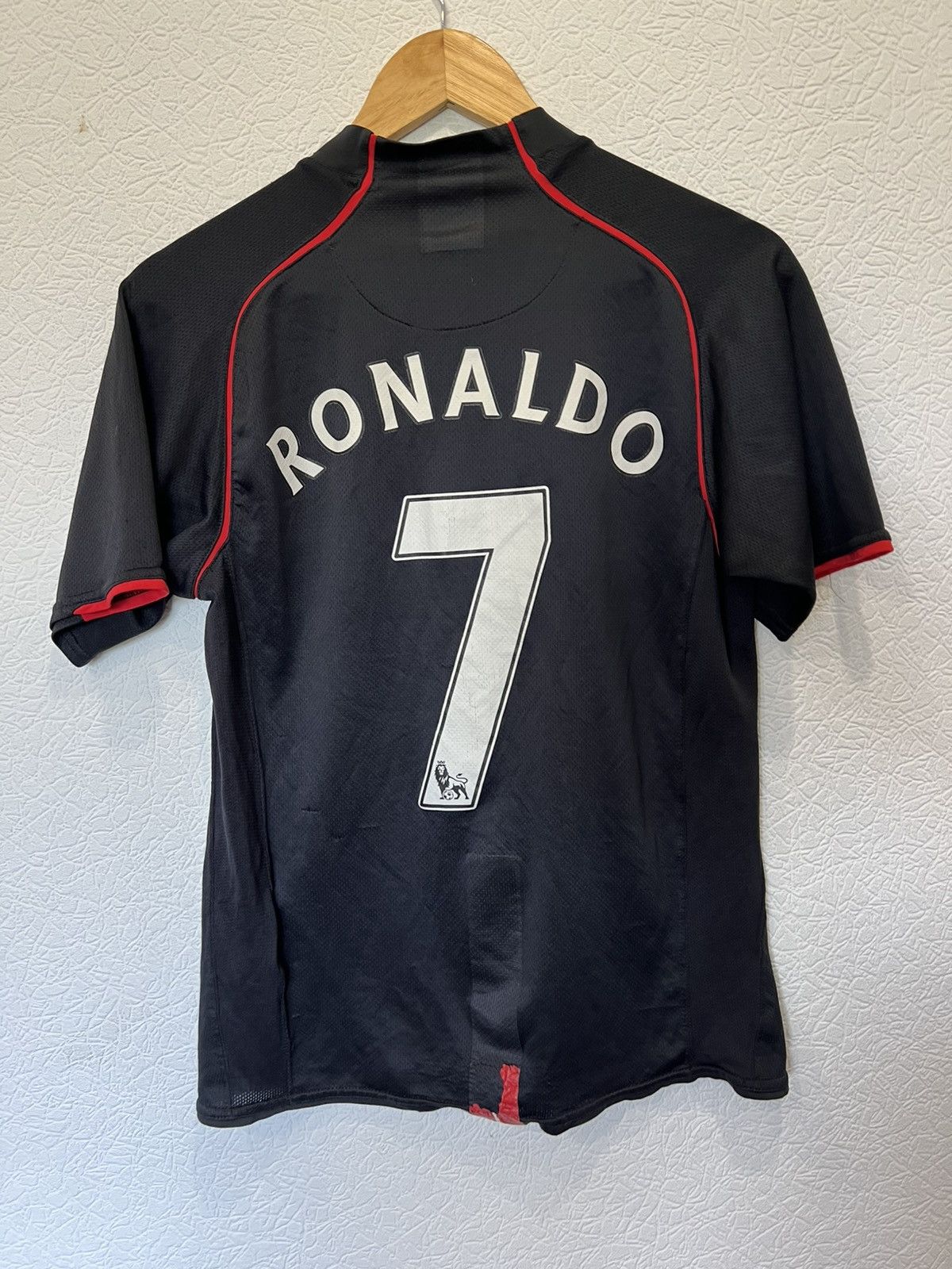 Nike RONALDO Nike Manchester United 2007/2008 Away Soccer Jersey Size US S / EU 44-46 / 1 - 1 Thumbnail
