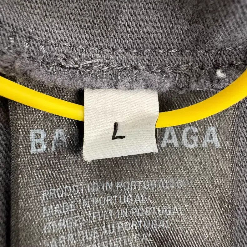 Balenciaga Balenciaga Dark Gray Embroidered Coke Letter Logo Short Sl Size US L / EU 52-54 / 3 - 5 Thumbnail