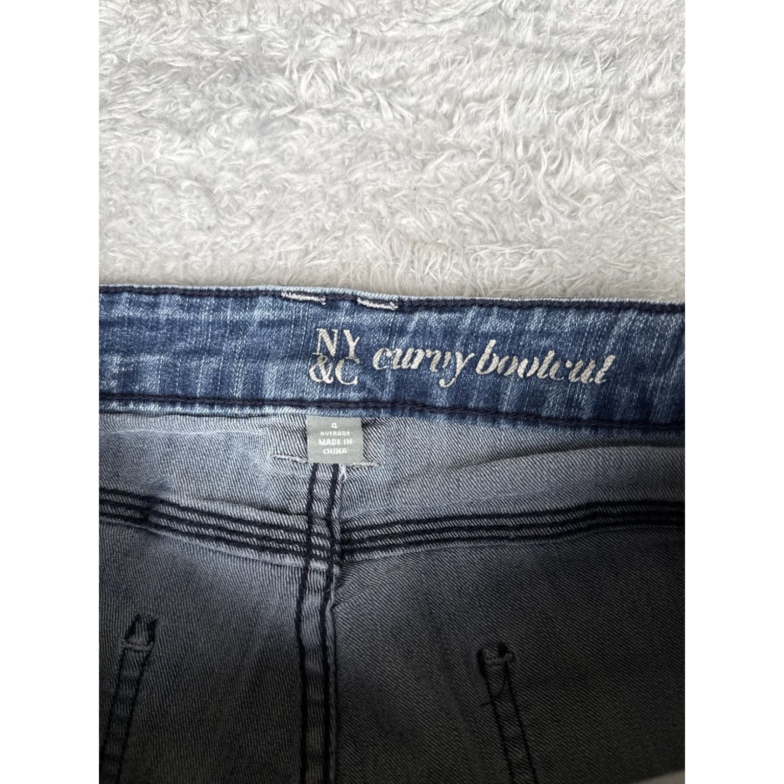 Vintage NY & C Jeans Womens 4 Bootcut Denim Blue Medium Wash 26x31 Stretch Curvy 5-Pocket Zipper Button Logo Embroidered Vintage No Size 27" / US 4 / IT 40 - 6 Thumbnail