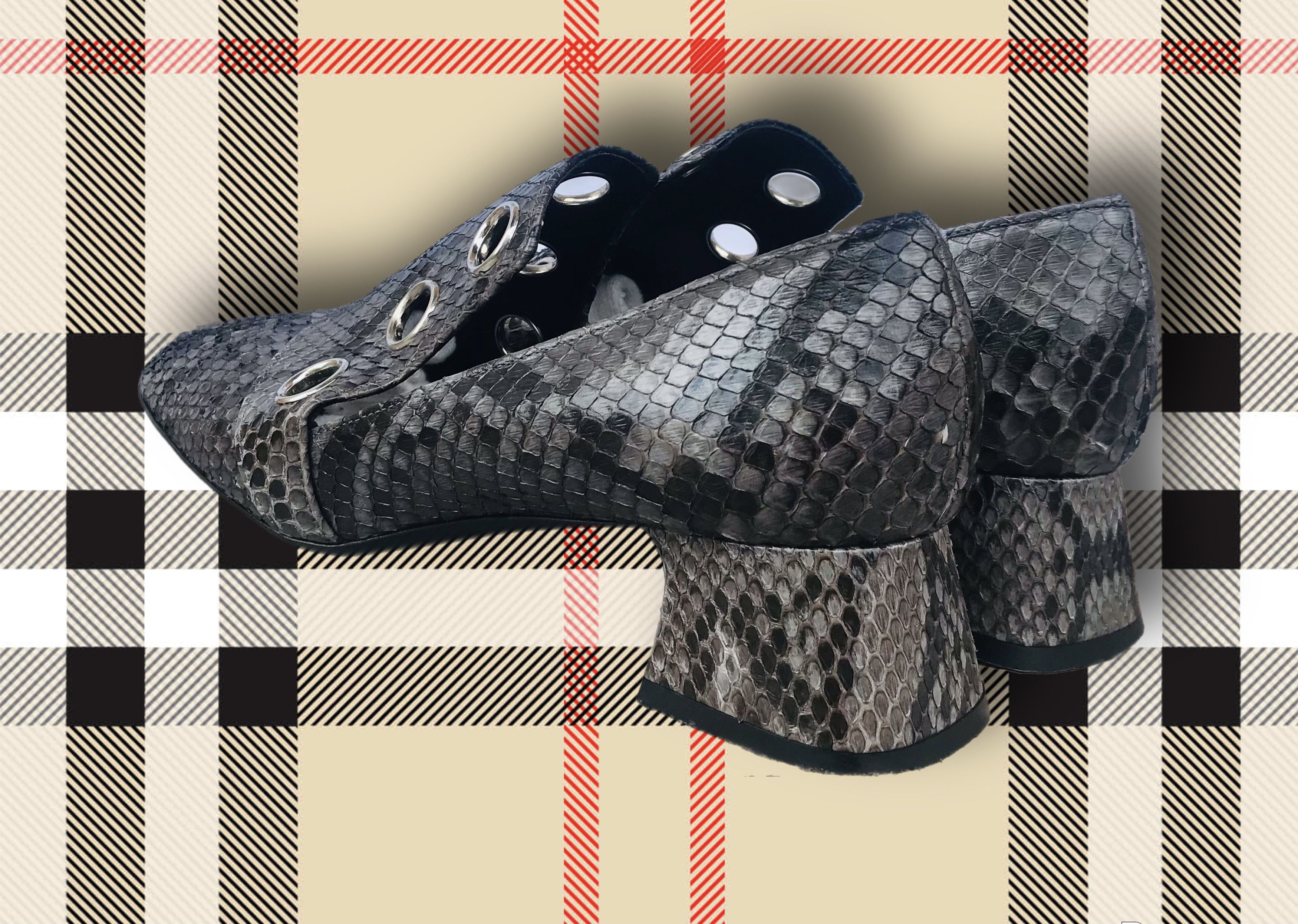 Burberry Burberry Loafers Small Block Heel Leather Python Snake Black Size US 9 / IT 39 - 3 Thumbnail