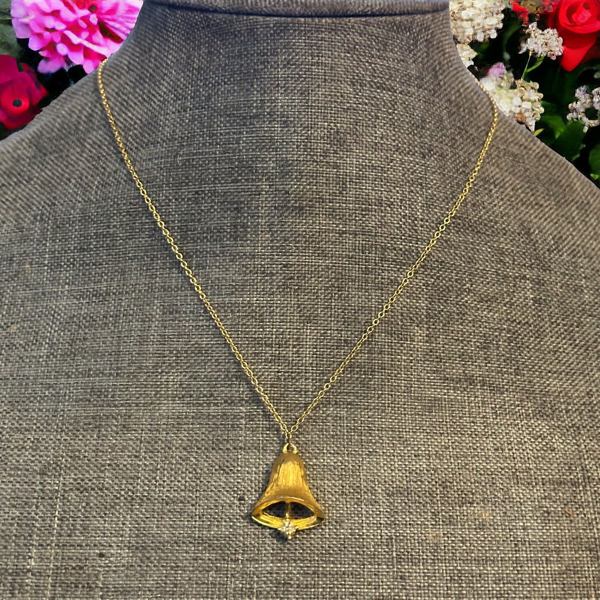 Vintage Vintage bell pendant necklace Size ONE SIZE - 1 Thumbnail